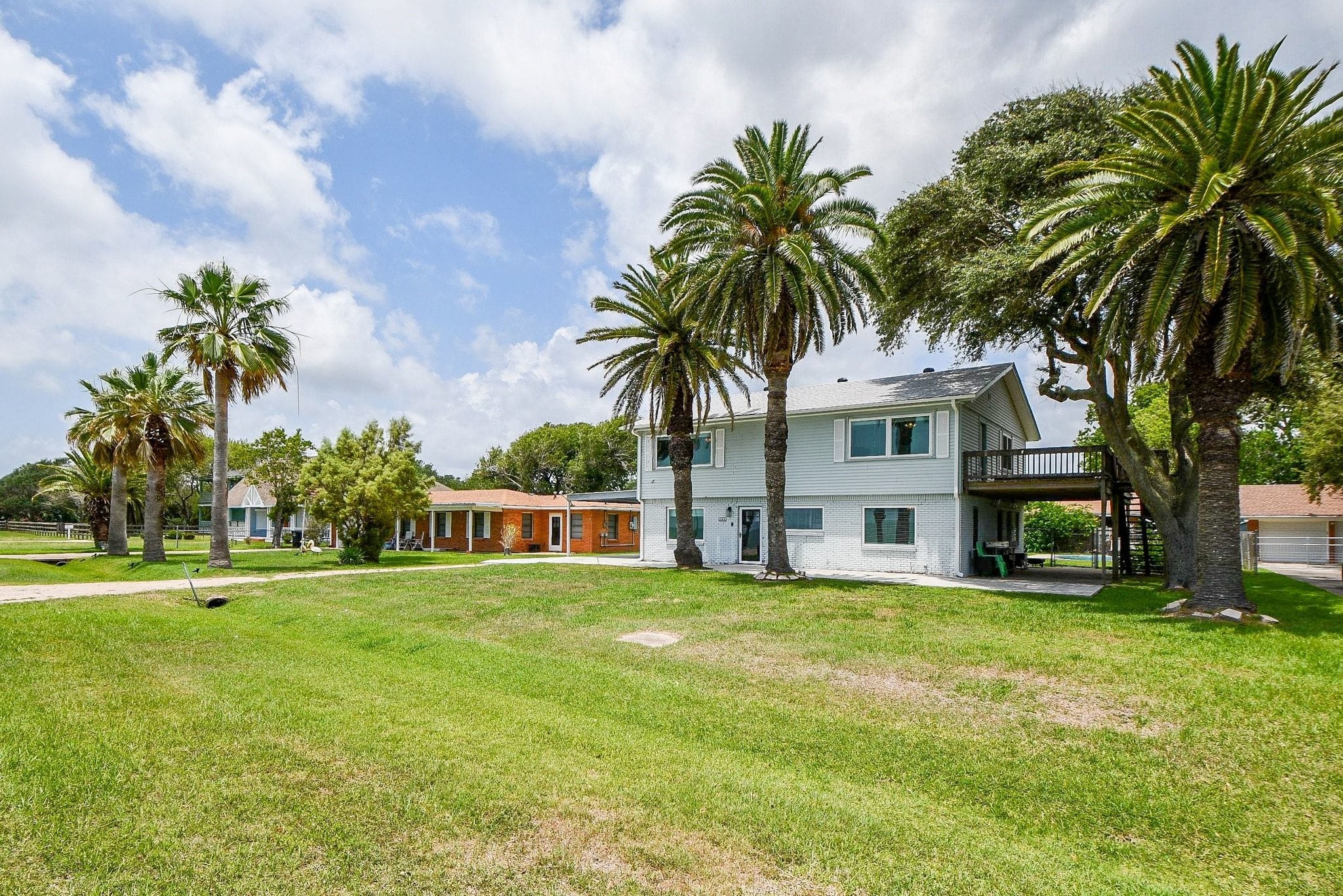 204 S Bay Boulevard Property Photo 14