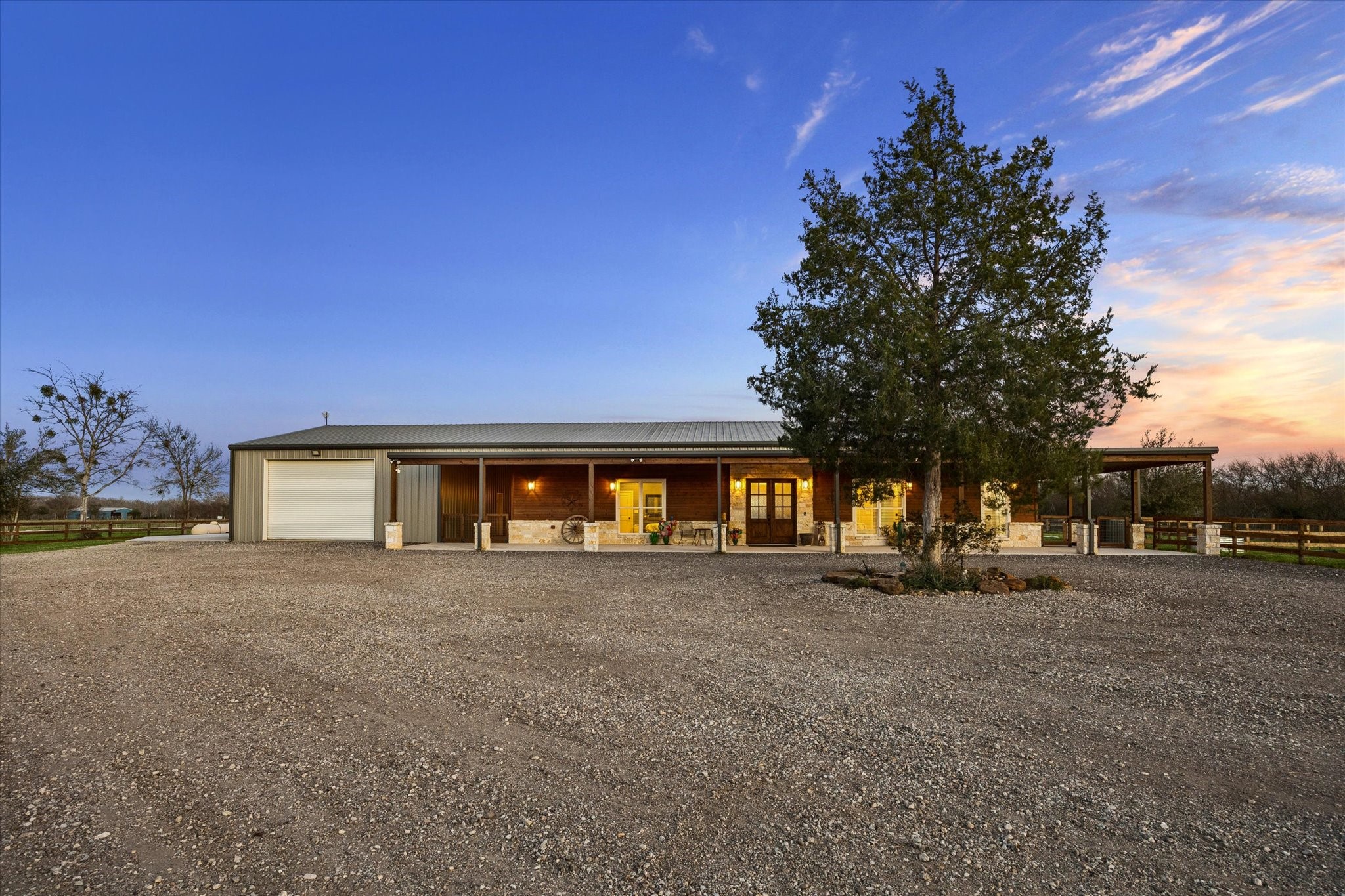 2224 Maler Road Property Photo 2