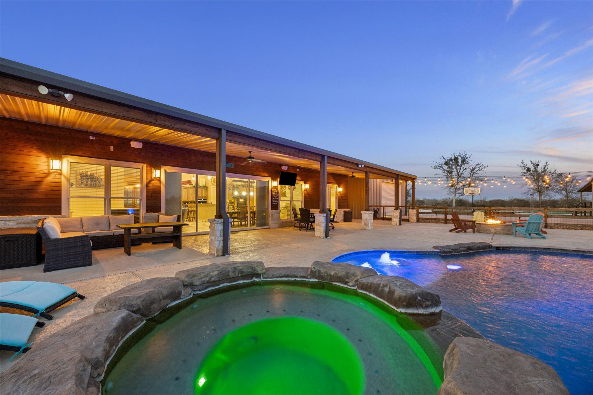 2224 Maler Road Property Photo 36