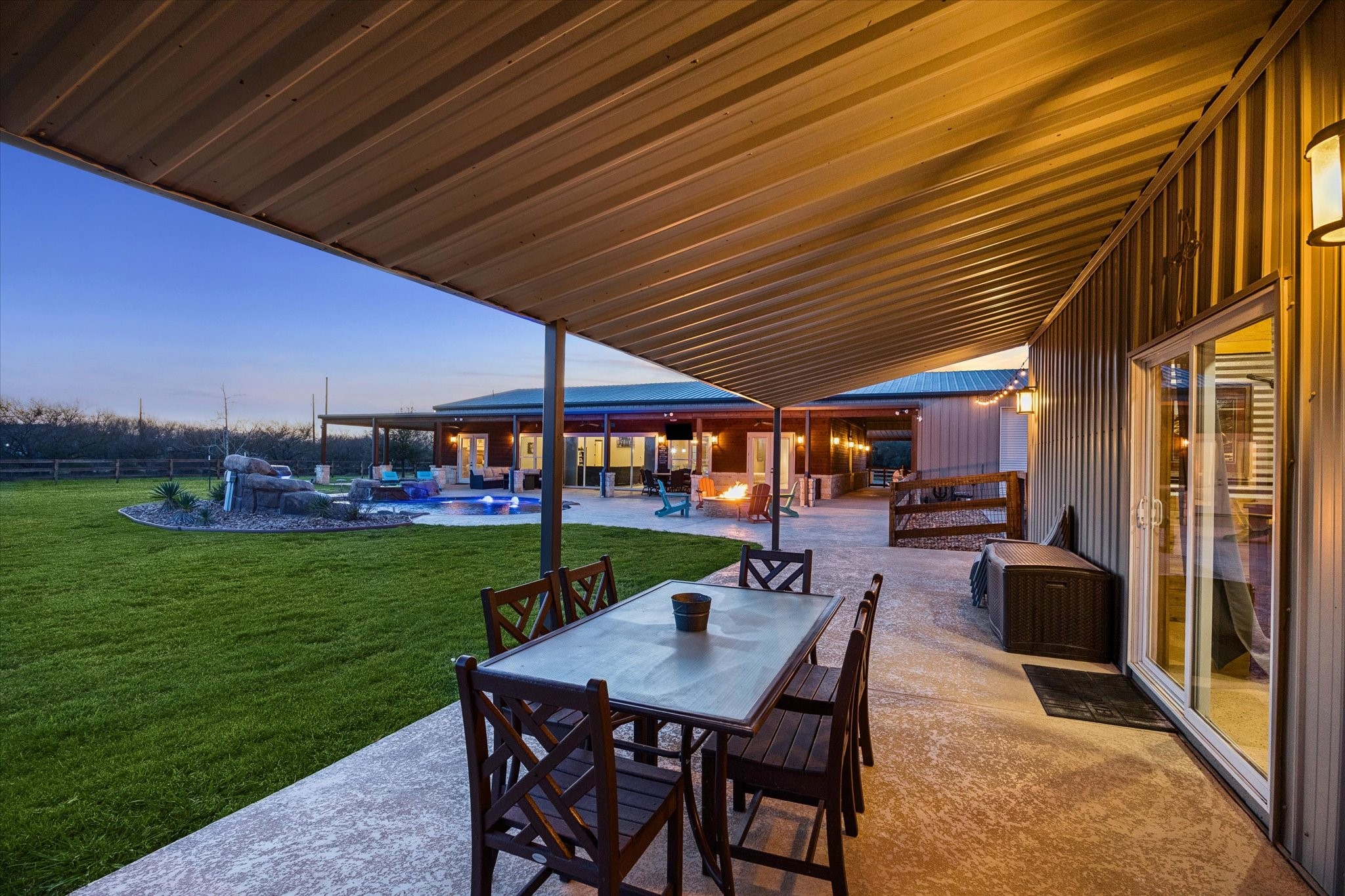 2224 Maler Road Property Photo 41