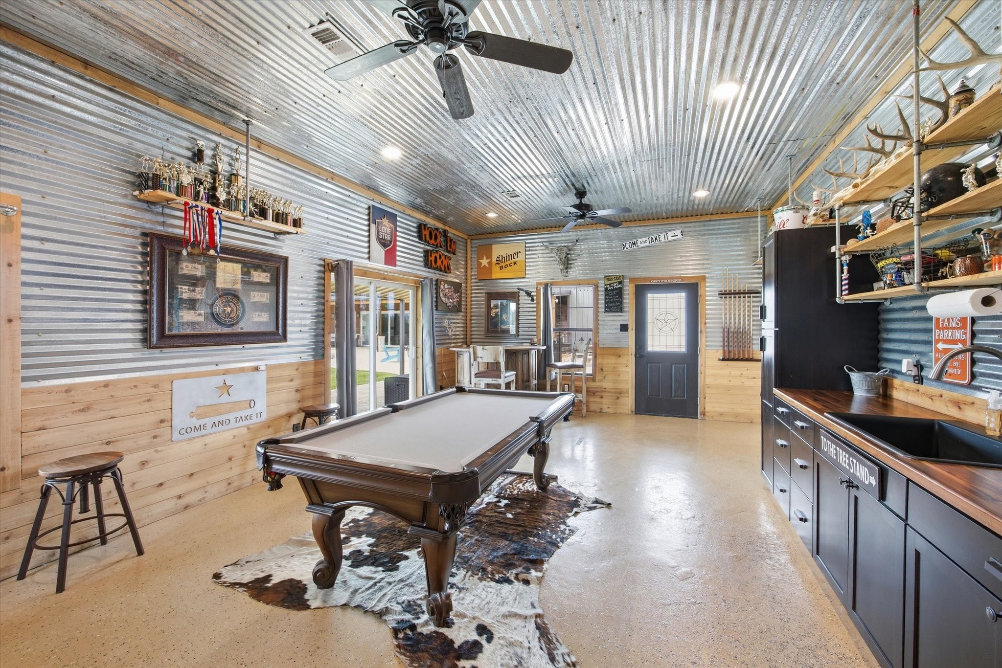 2224 Maler Road Property Photo 44