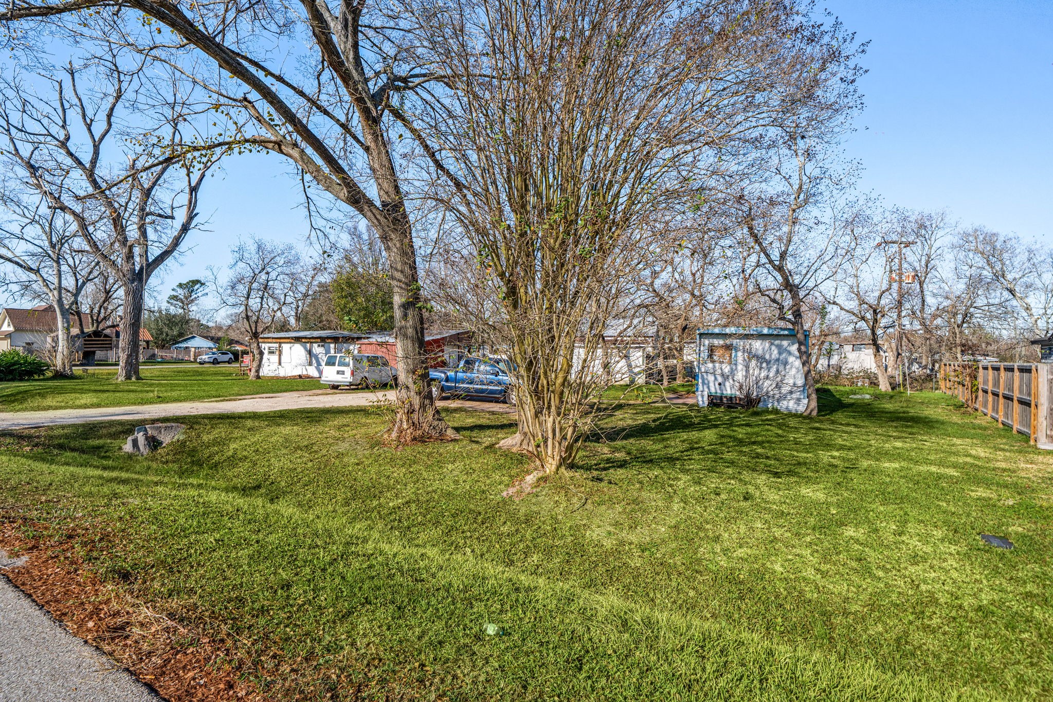 9405 And 9407 Montgomery Lane Property Photo 8