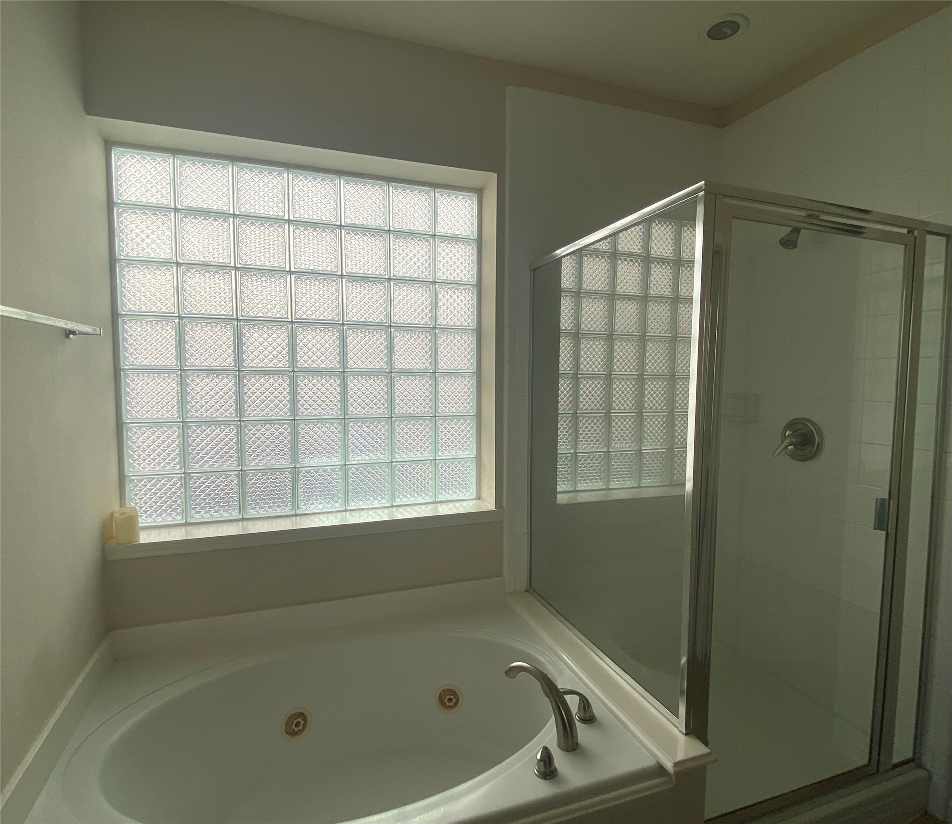 7626 Brighton Knolls Lane Property Photo 10