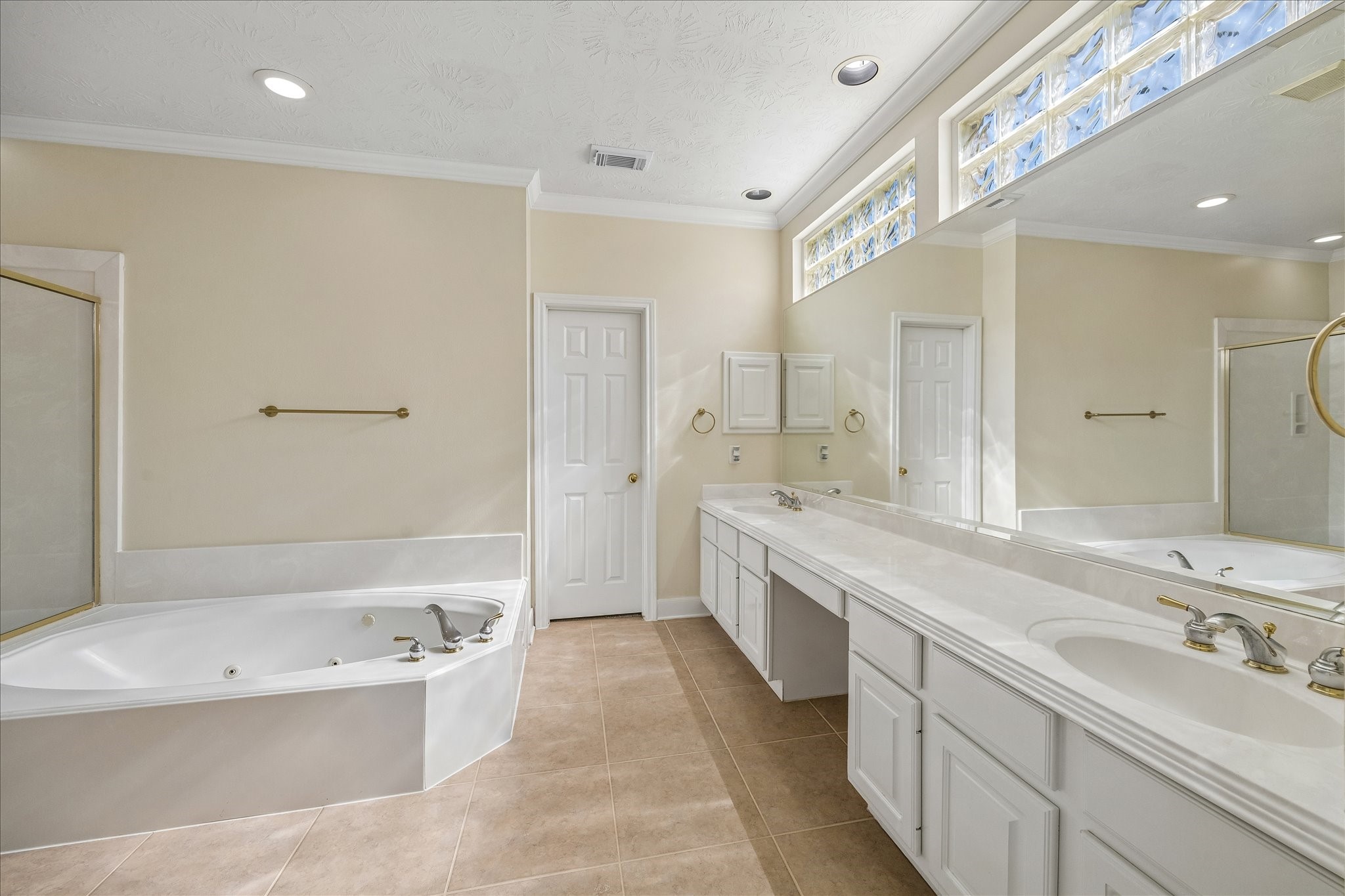 12023 Bolero Point Lane Property Photo 32