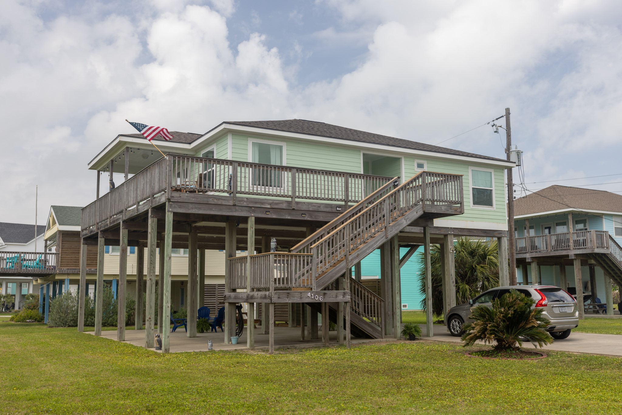 4106 Temprano Property Photo 4