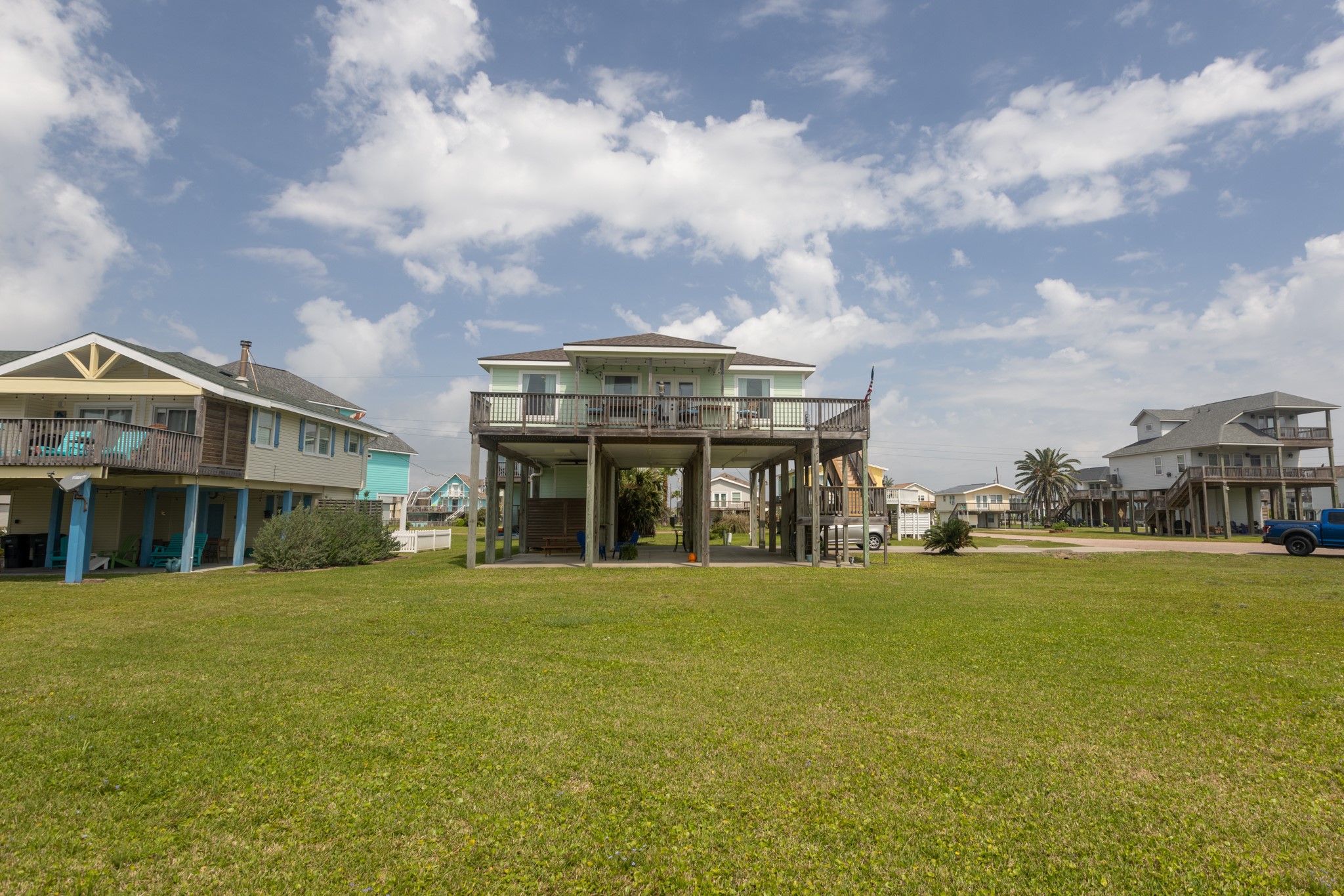 4106 Temprano Property Photo 6