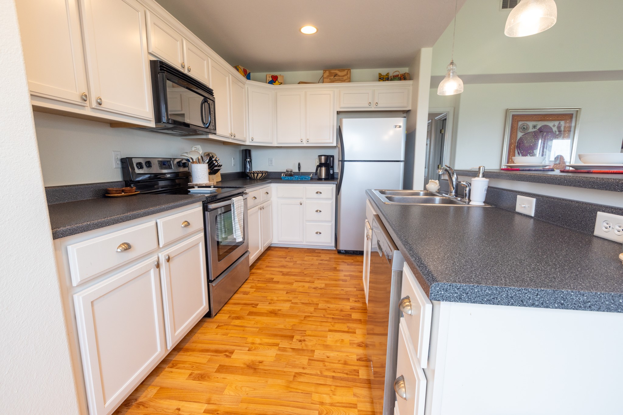 4106 Temprano Property Photo 29