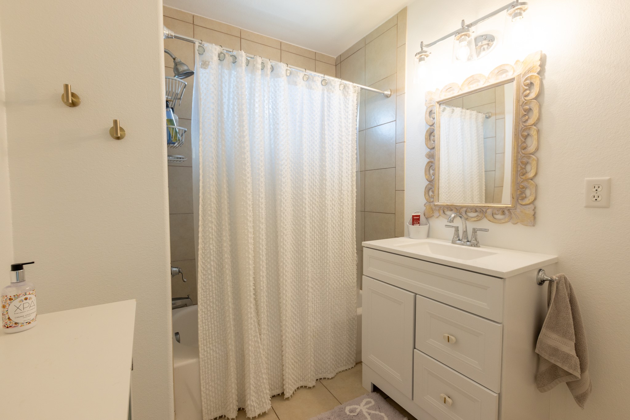 4106 Temprano Property Photo 32