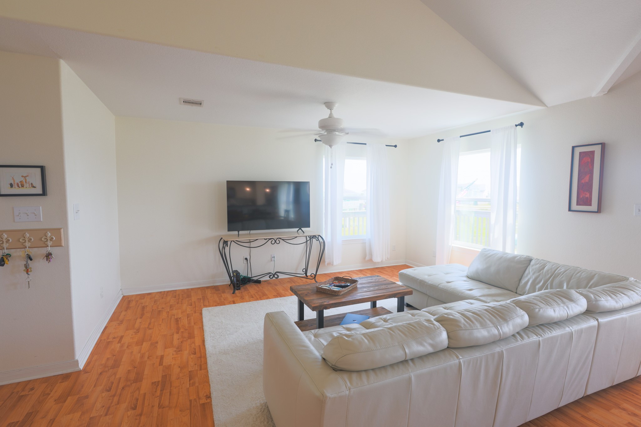 4106 Temprano Property Photo 39