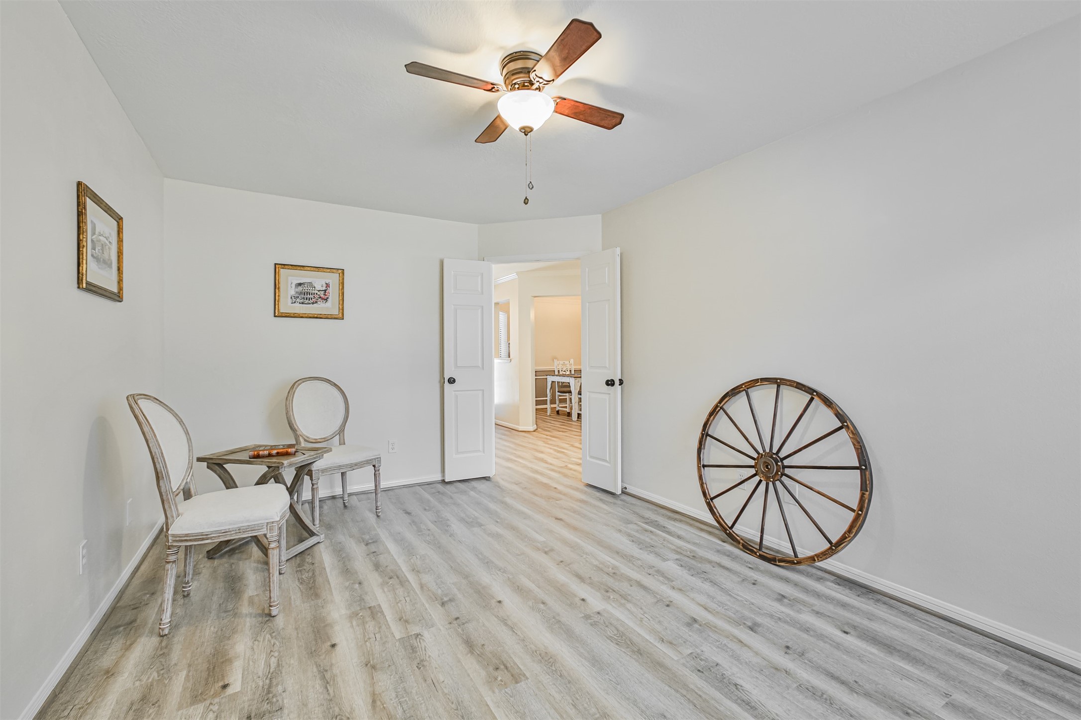 510 Fernglade Drive Property Photo 20