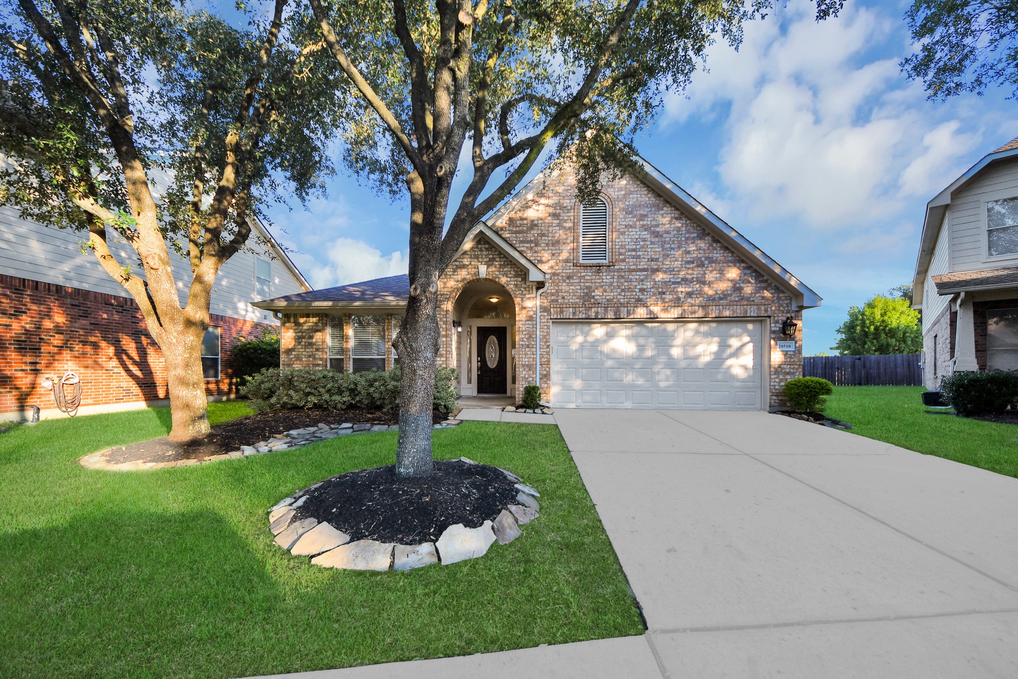 20510 Glademill Court Property Photo 1
