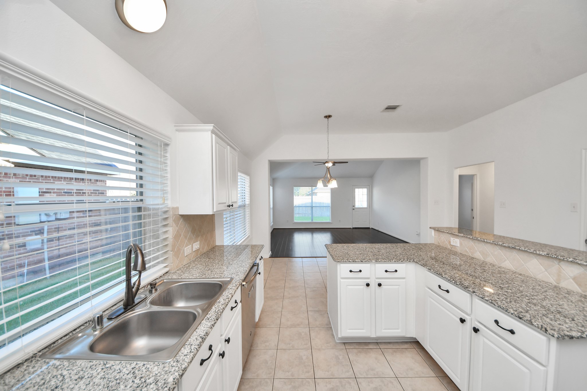 20510 Glademill Court Property Photo 19