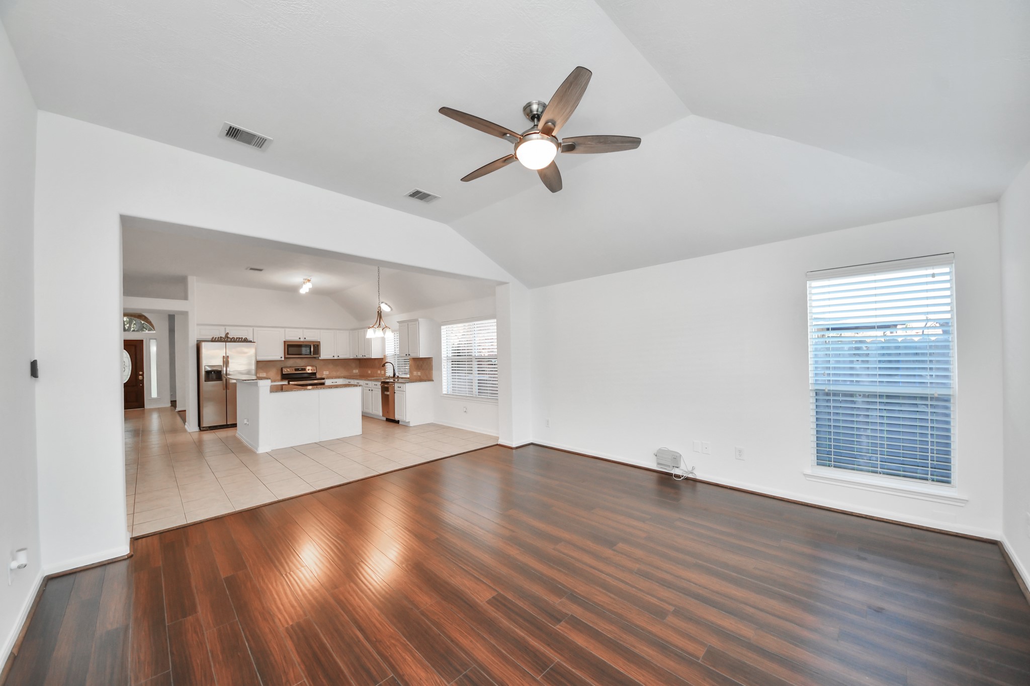 20510 Glademill Court Property Photo 24