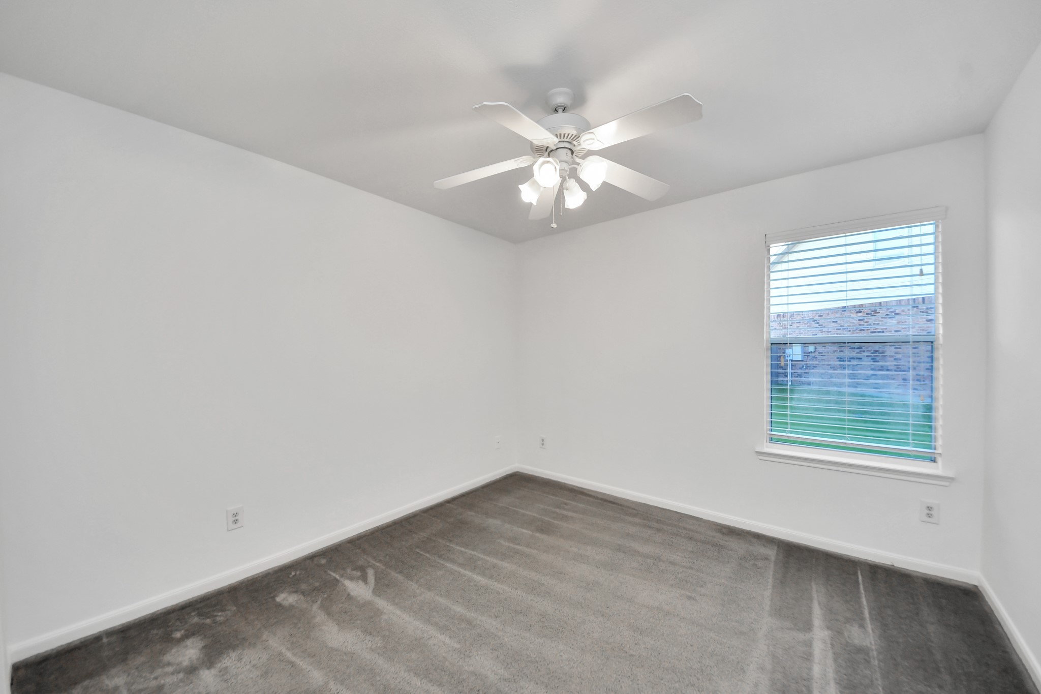 20510 Glademill Court Property Photo 39