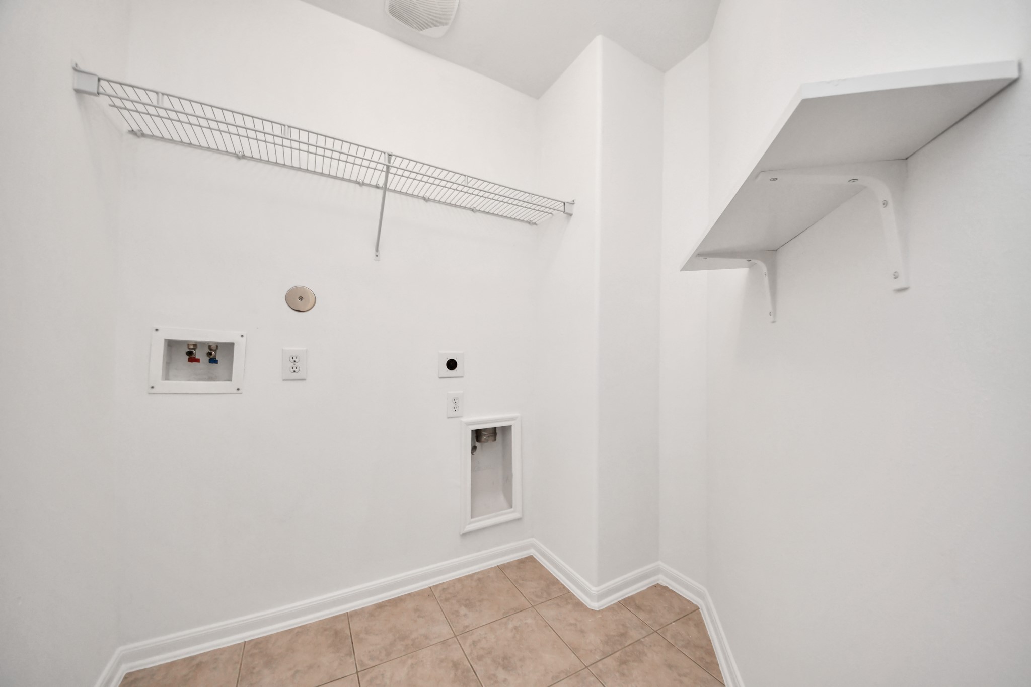 20510 Glademill Court Property Photo 41