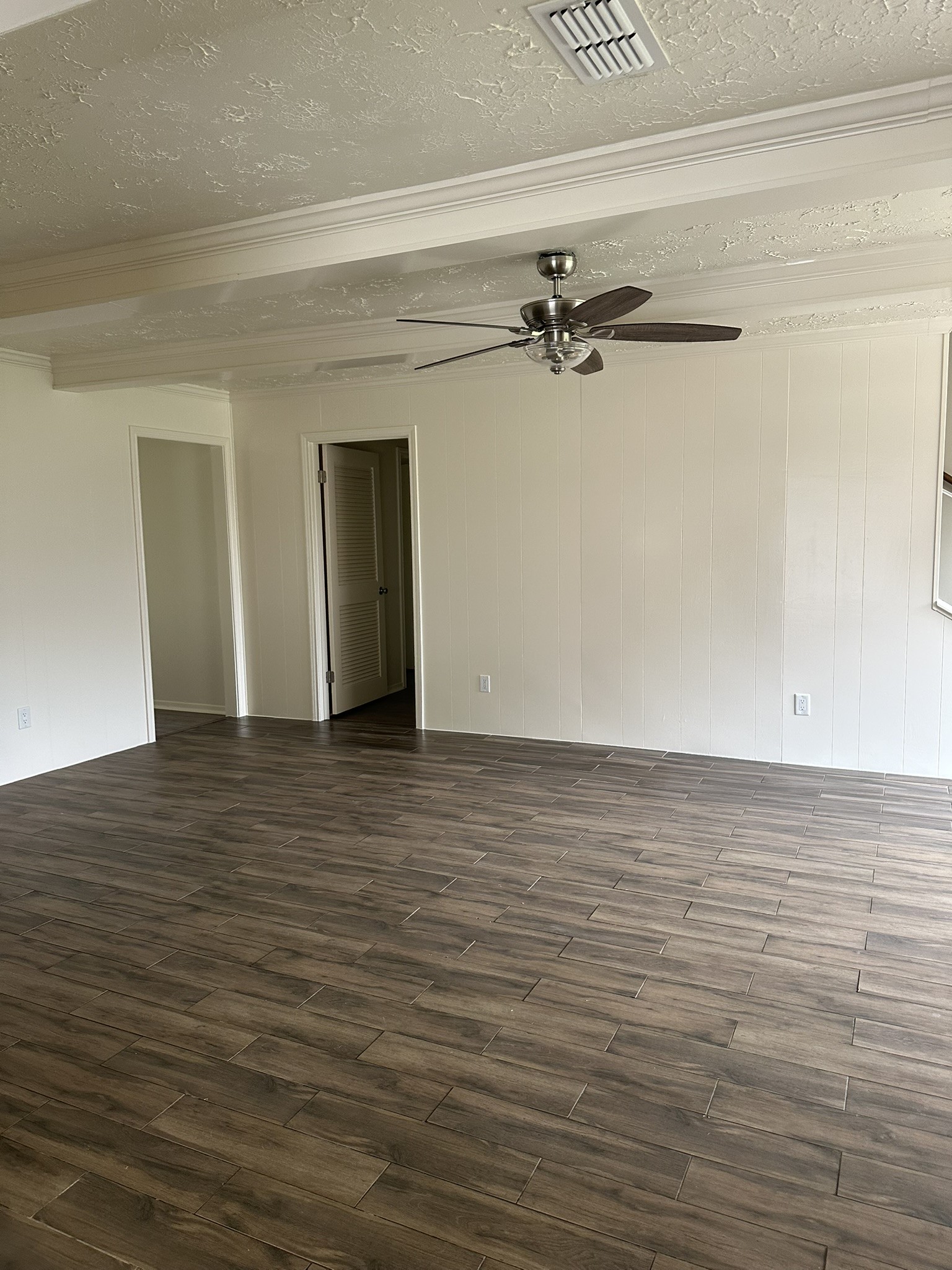 11719 Scottsdale Drive Property Photo 5