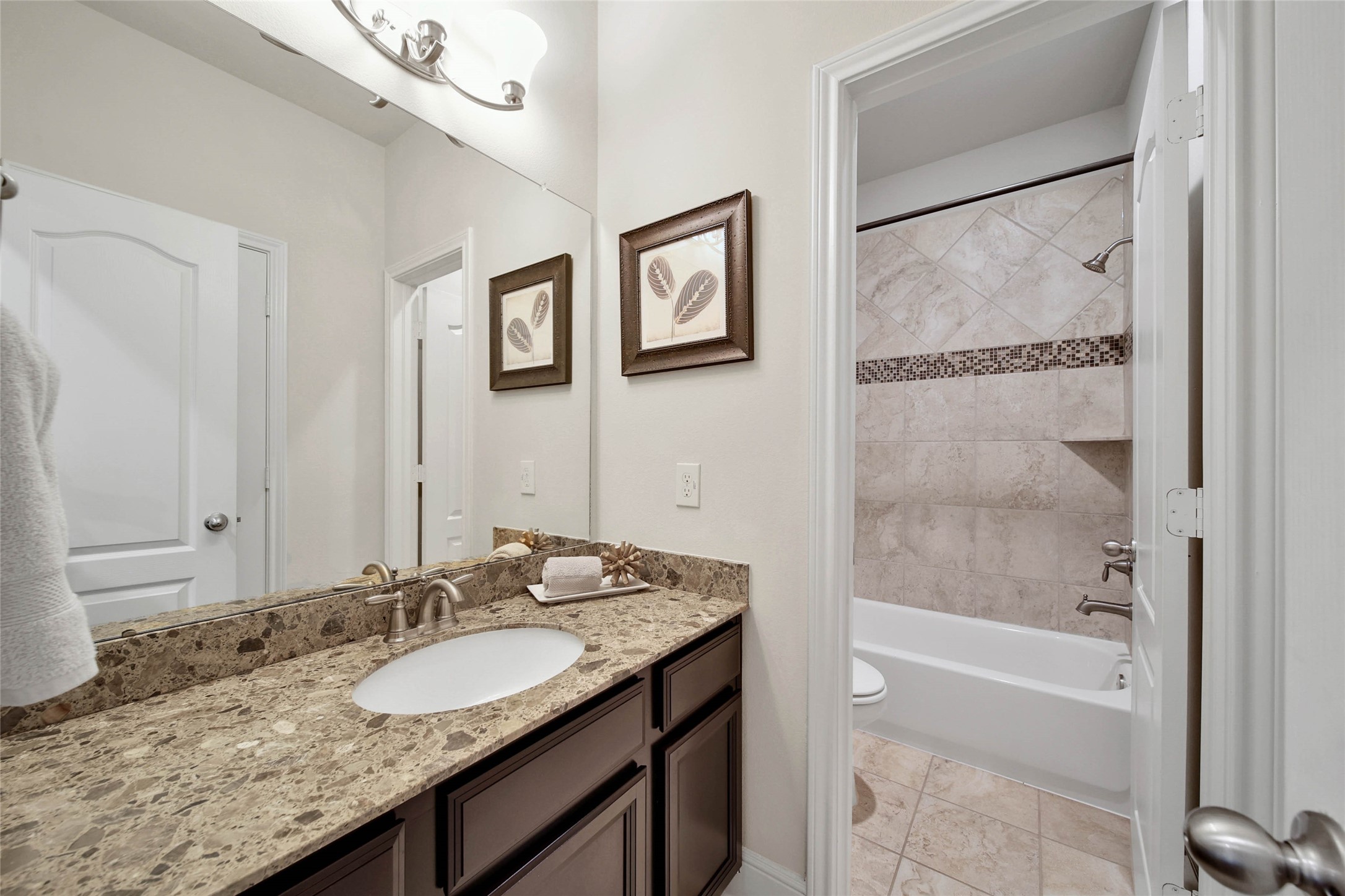 15 S Lochwood Way Property Photo 33