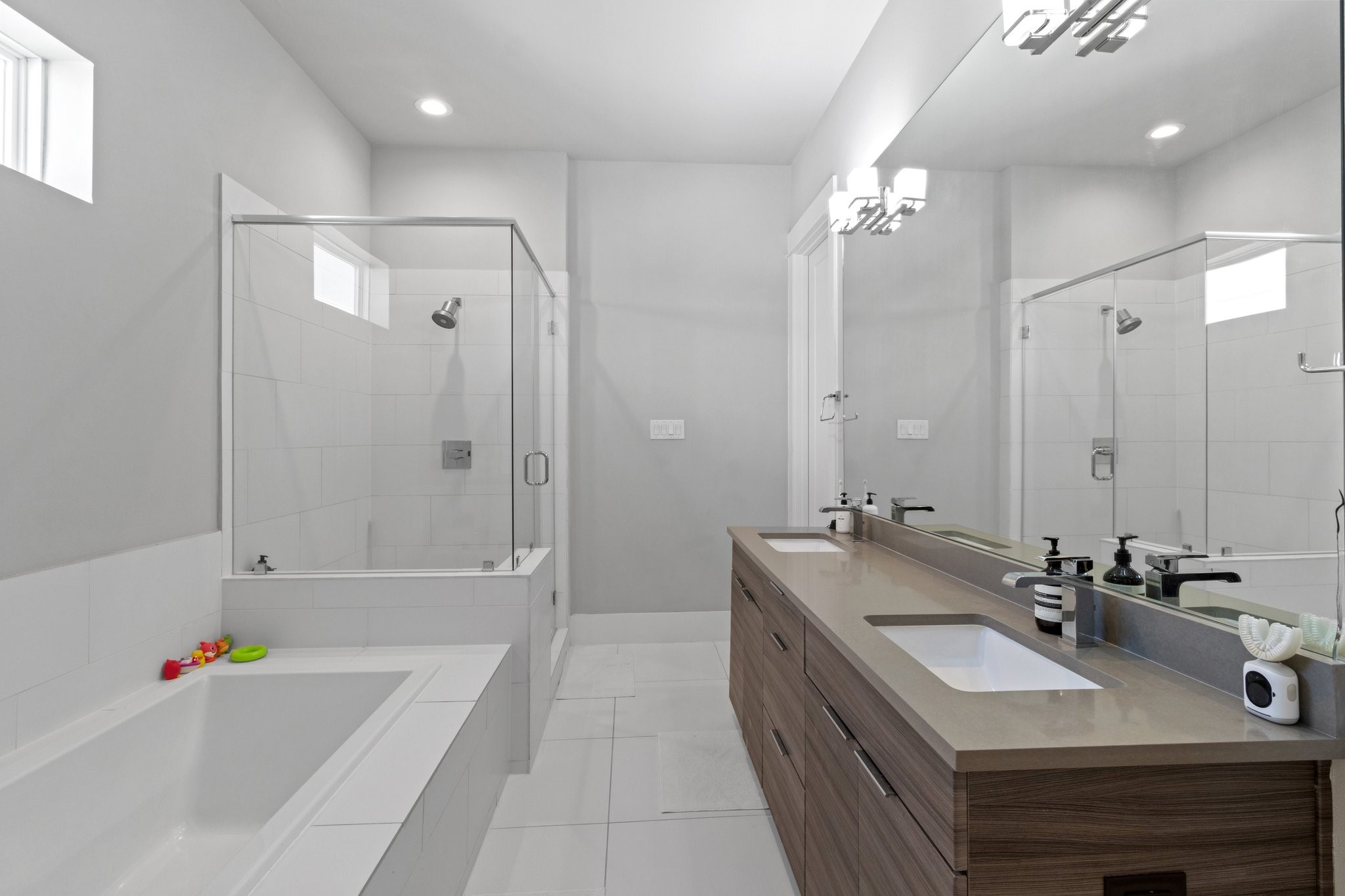 1617 Wheeler Street C Property Photo 14
