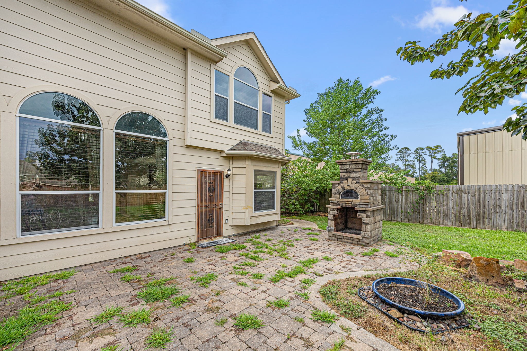 25993 N Royal Emerald Ln Property Photo 5