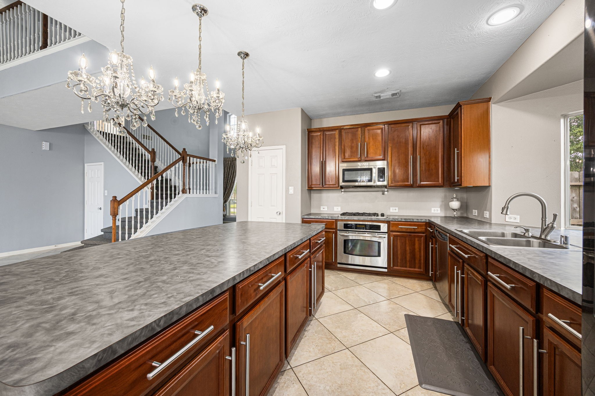 25993 N Royal Emerald Ln Property Photo 30