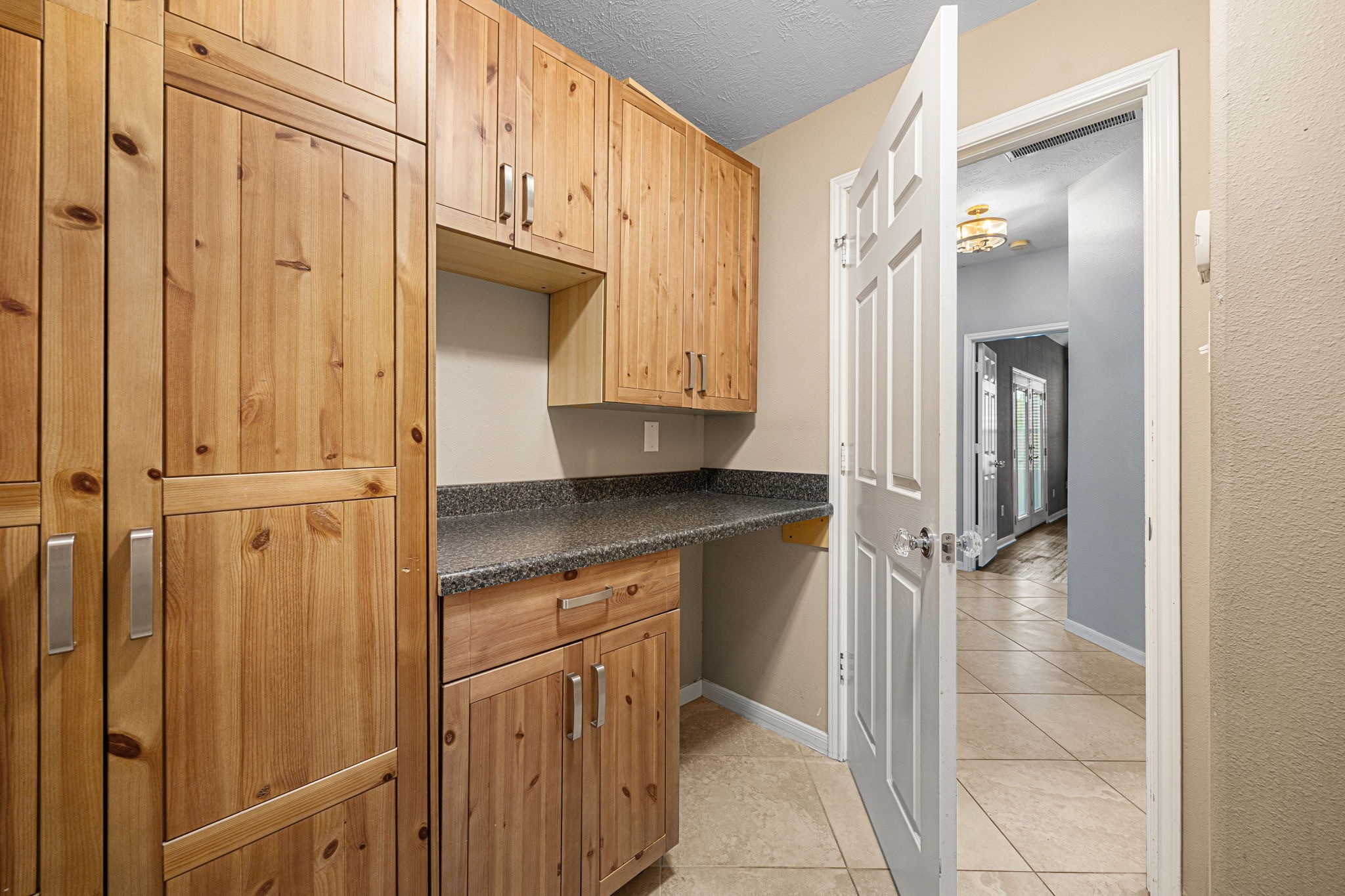 25993 N Royal Emerald Ln Property Photo 32