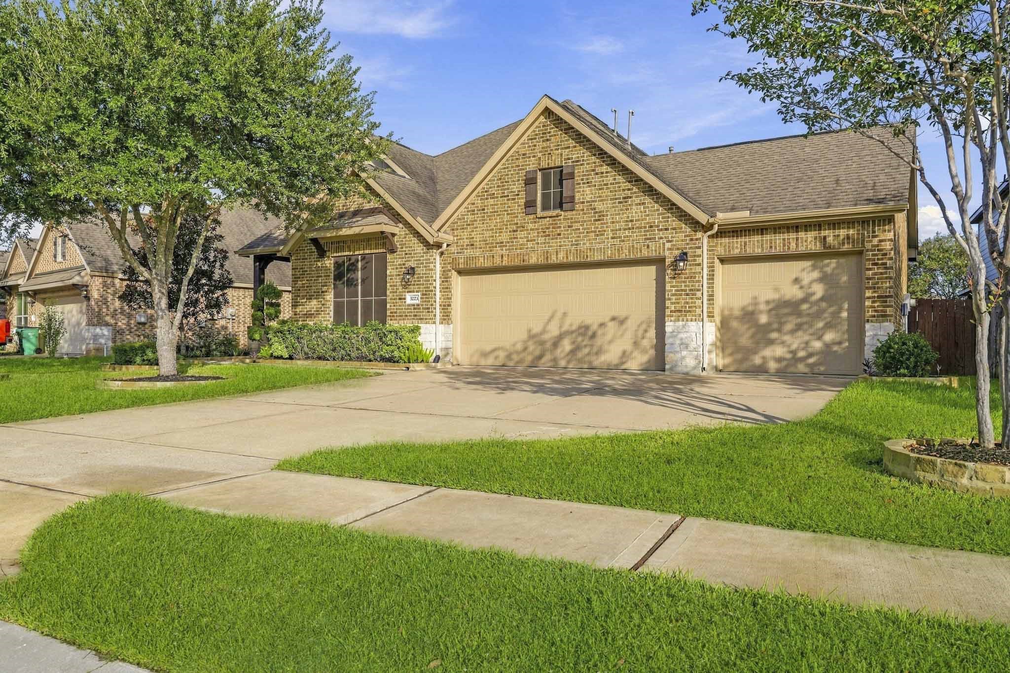 3223 Karleigh Way Property Photo 2
