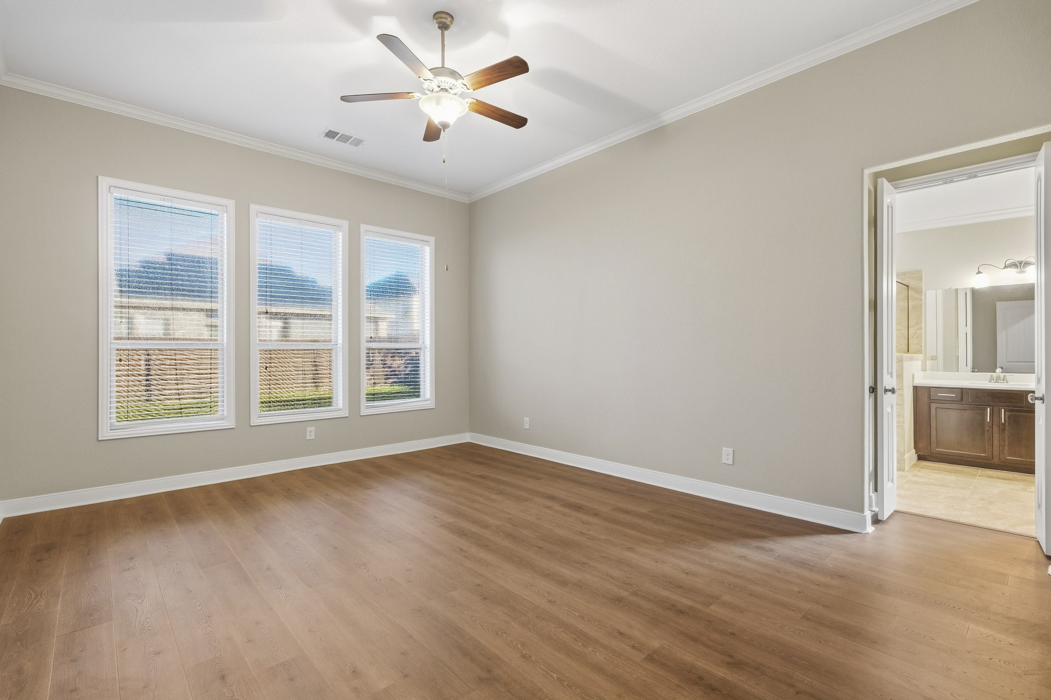 3223 Karleigh Way Property Photo 12