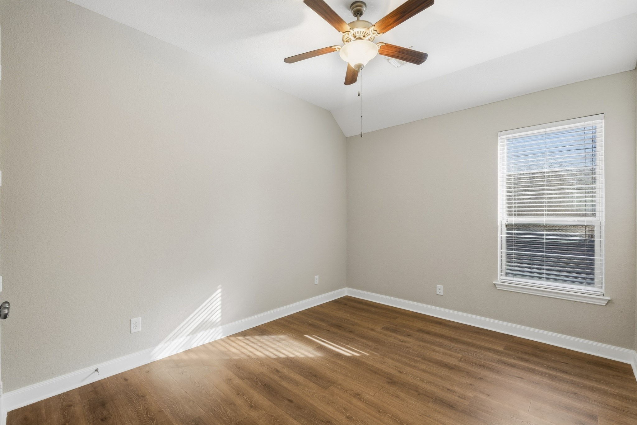 3223 Karleigh Way Property Photo 22