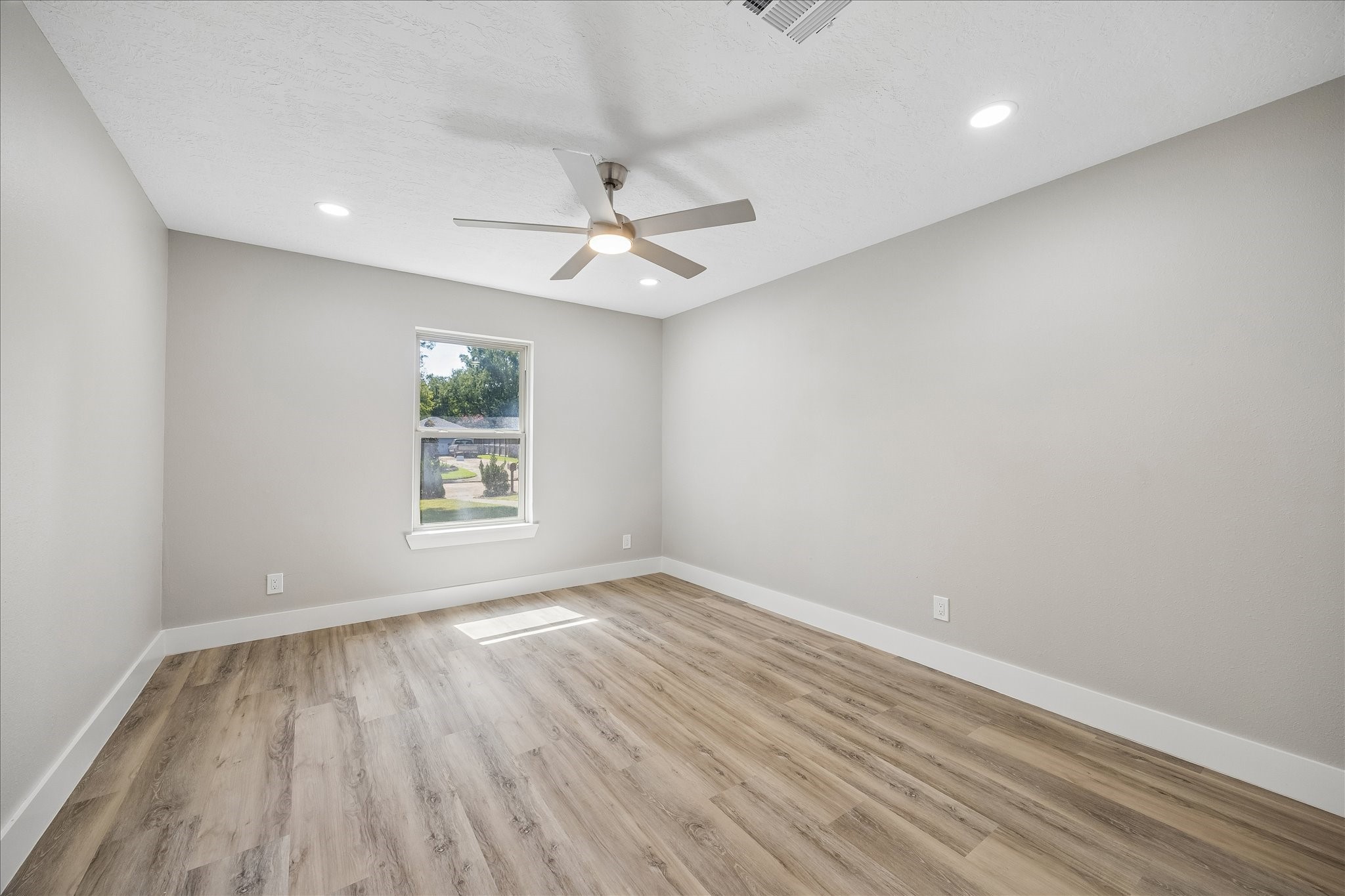 1115 Calderwood Drive Property Photo 20