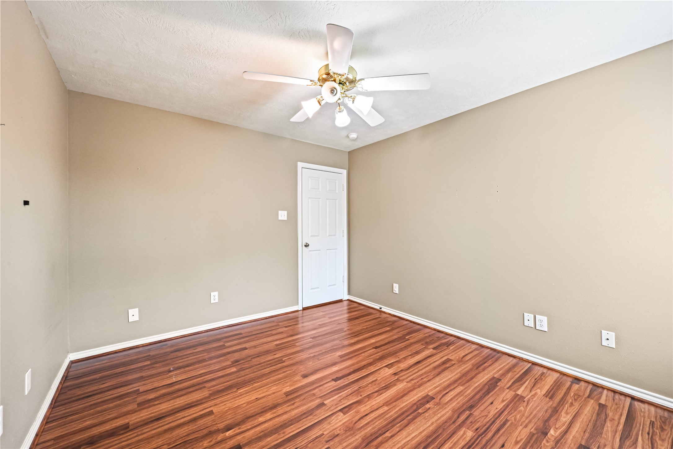 6410 Sparrows Glen Lane Property Photo 31