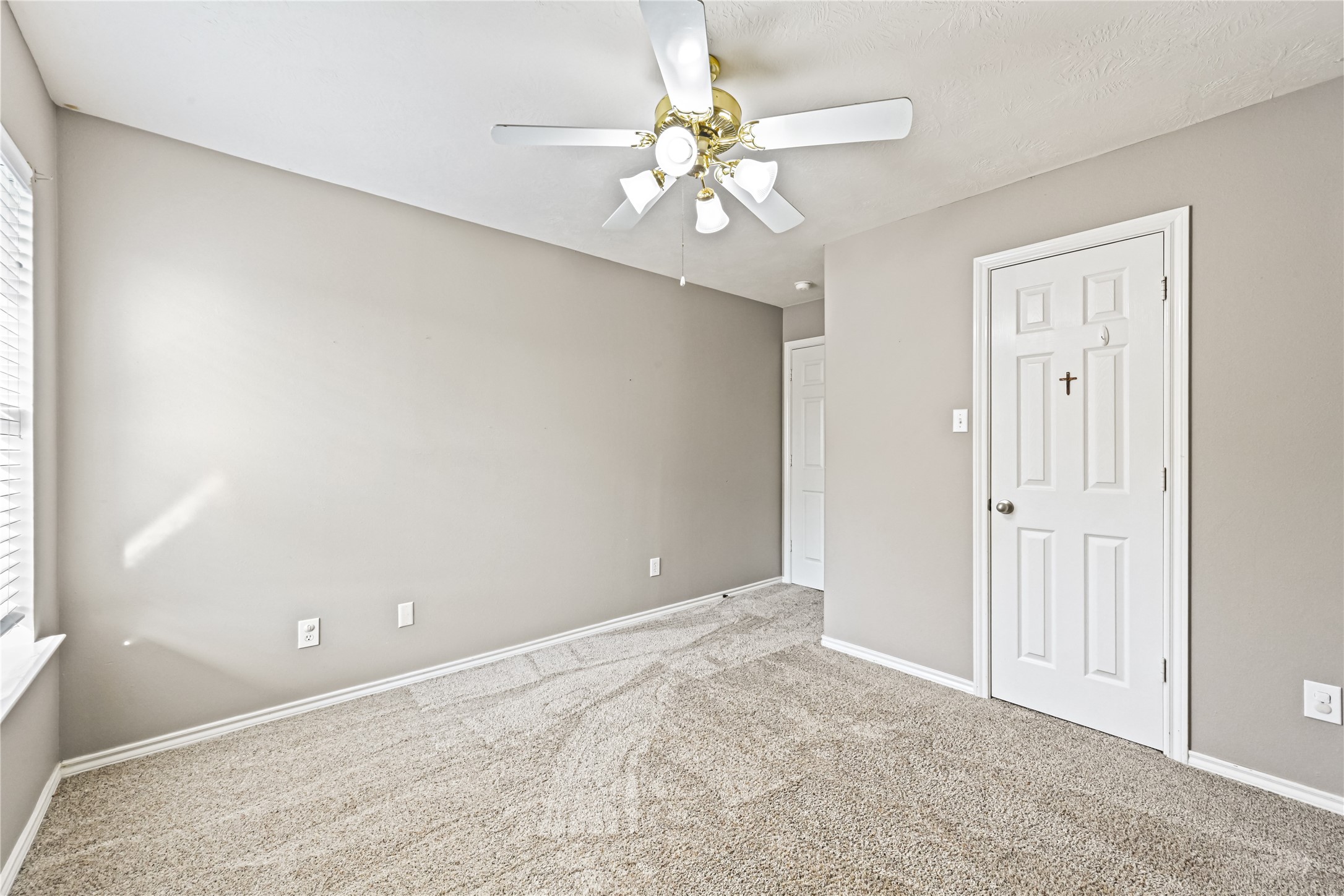 6410 Sparrows Glen Lane Property Photo 33