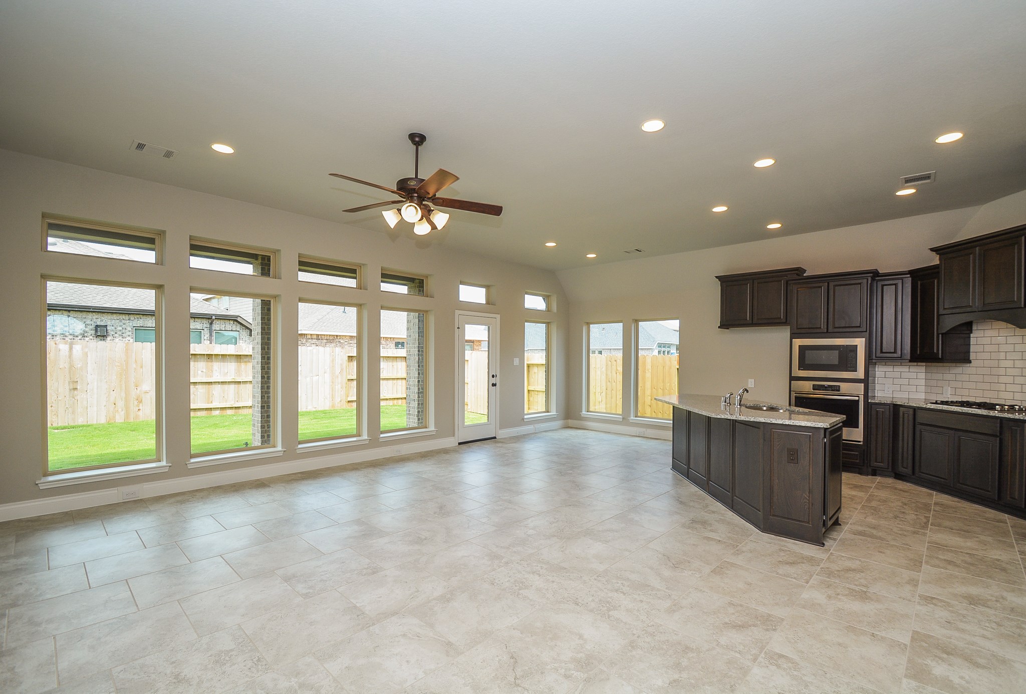 23338 Bingum Pass Drive Property Photo 3