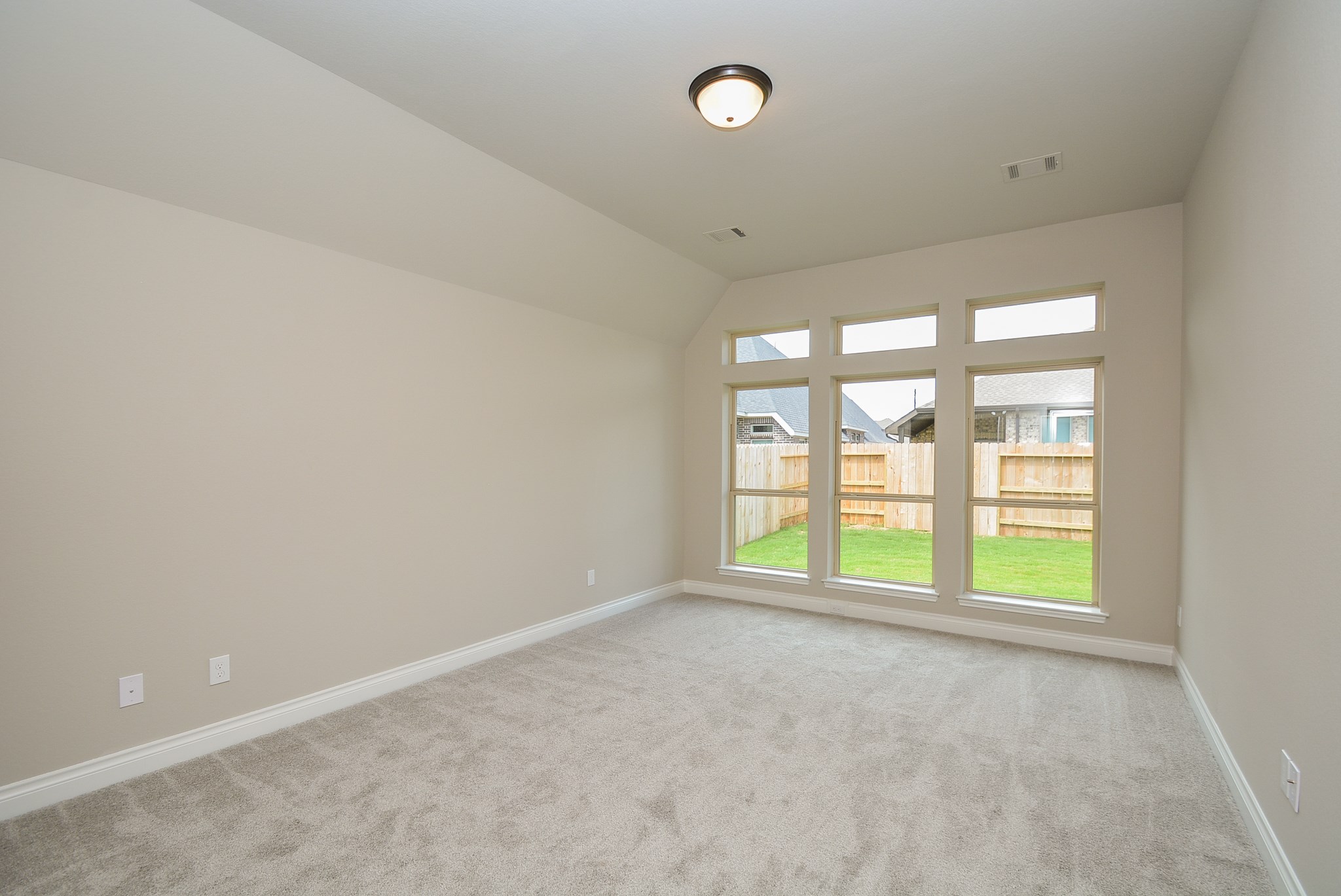 23338 Bingum Pass Drive Property Photo 10