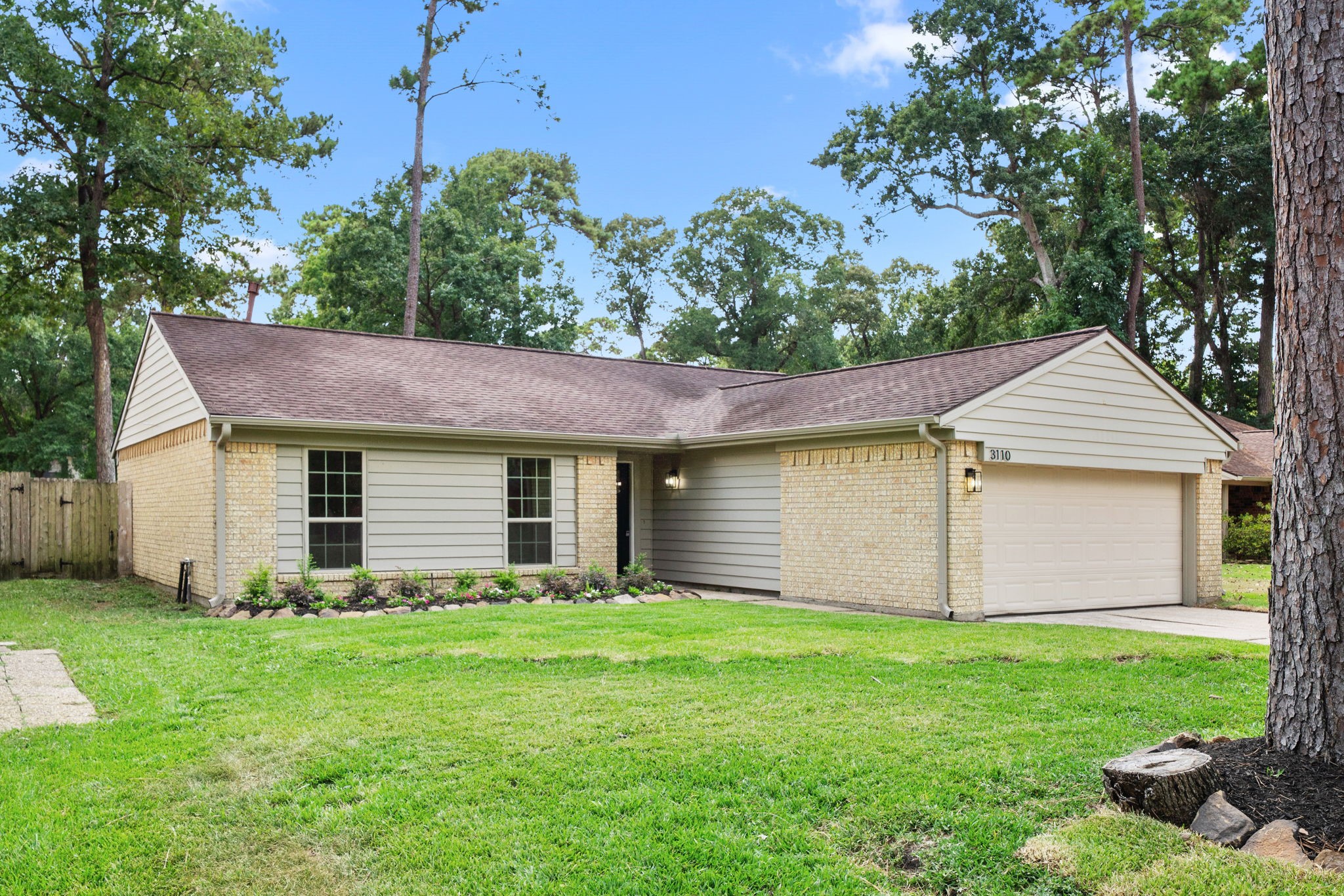 3110 Glade Springs Drive Property Photo 5