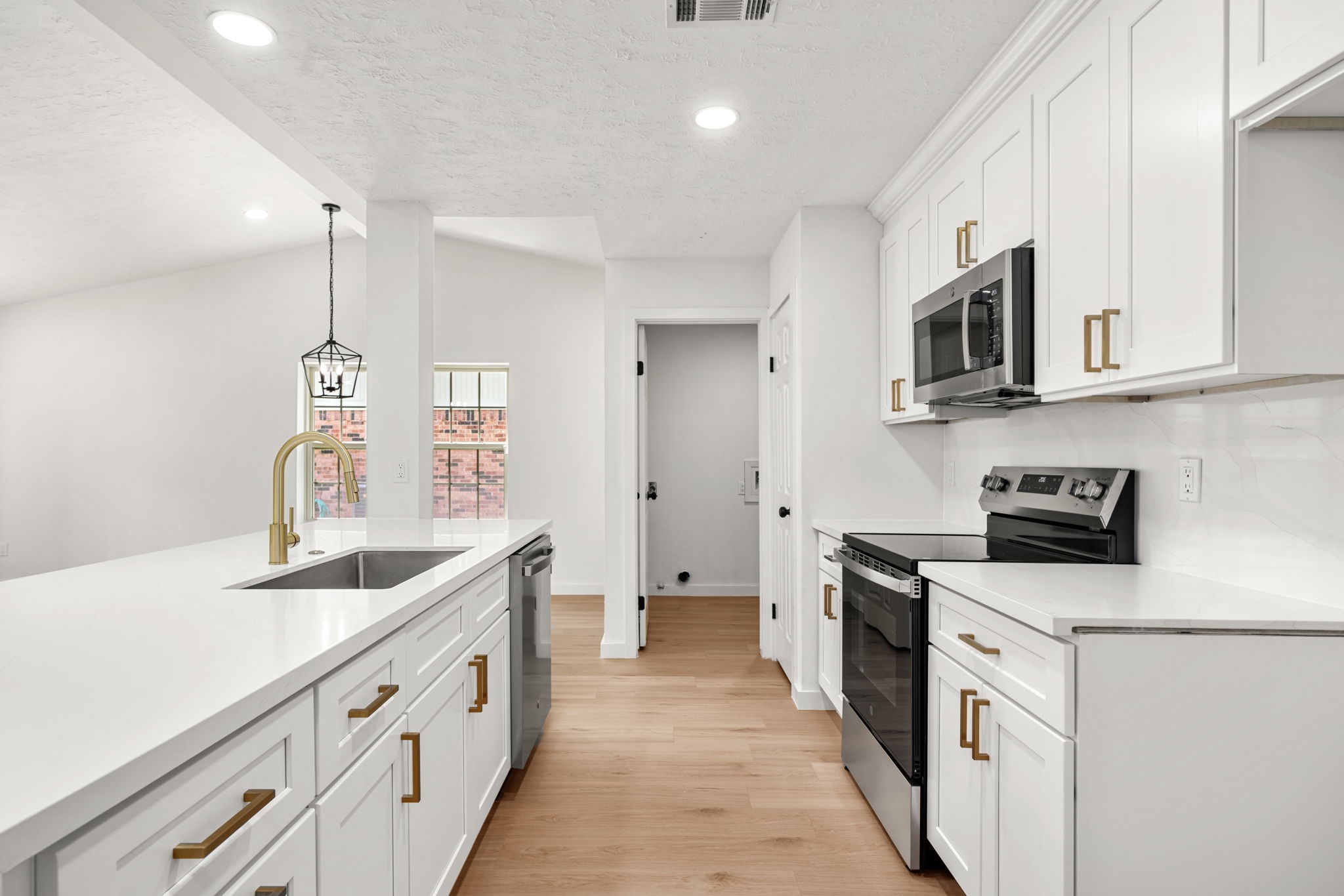 3110 Glade Springs Drive Property Photo 10