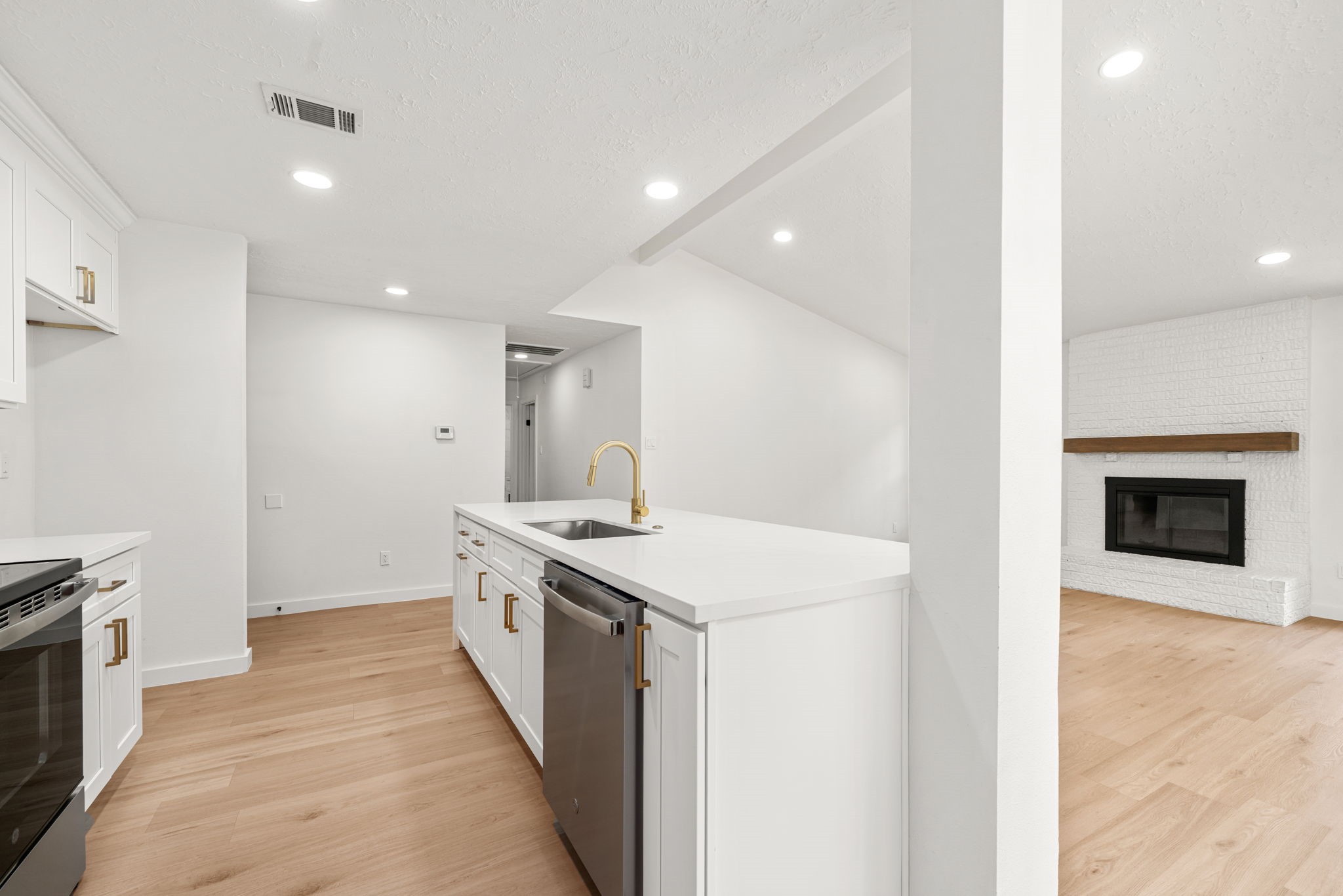 3110 Glade Springs Drive Property Photo 11