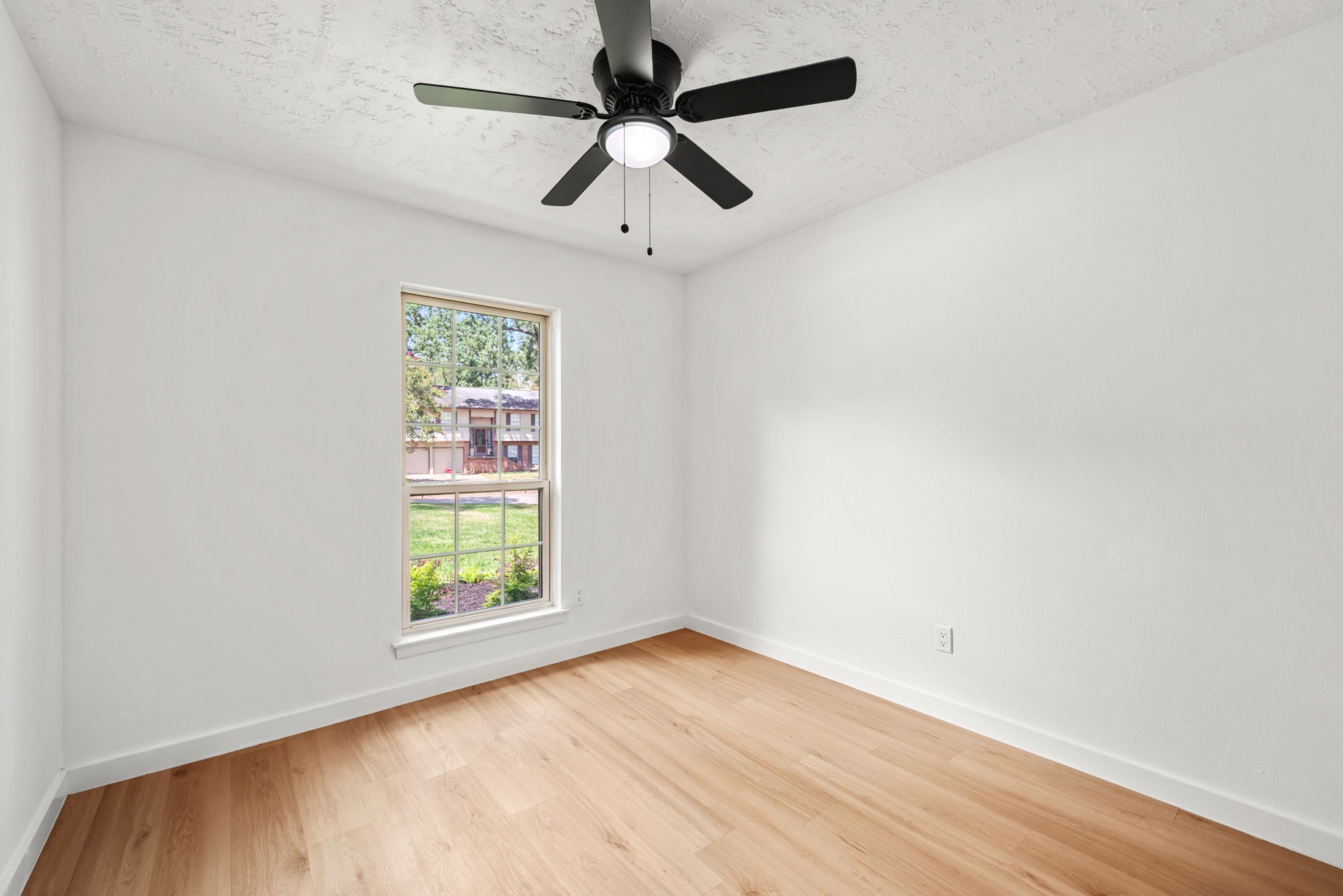 3110 Glade Springs Drive Property Photo 19