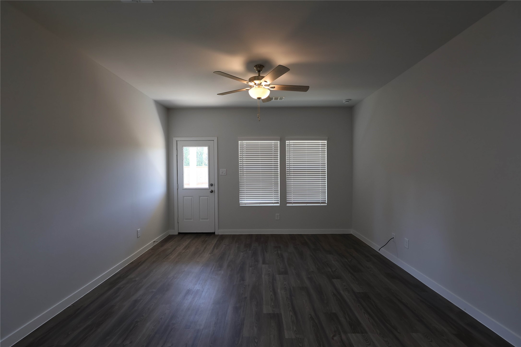 7807 Alset Drive Property Photo 7