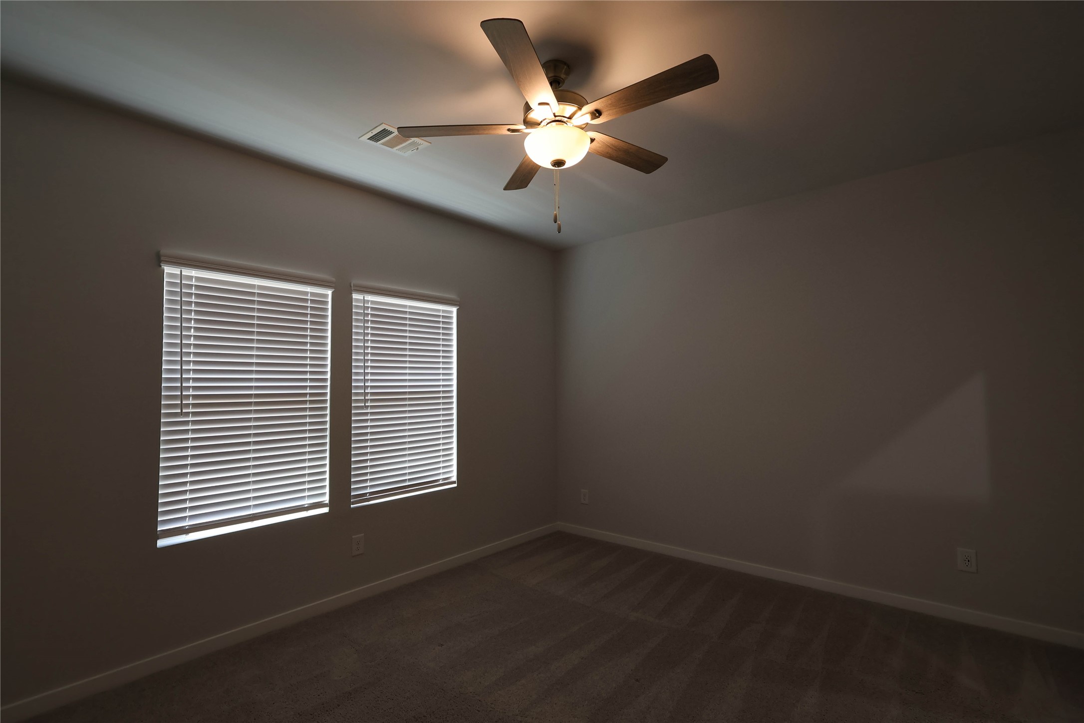 7807 Alset Drive Property Photo 8