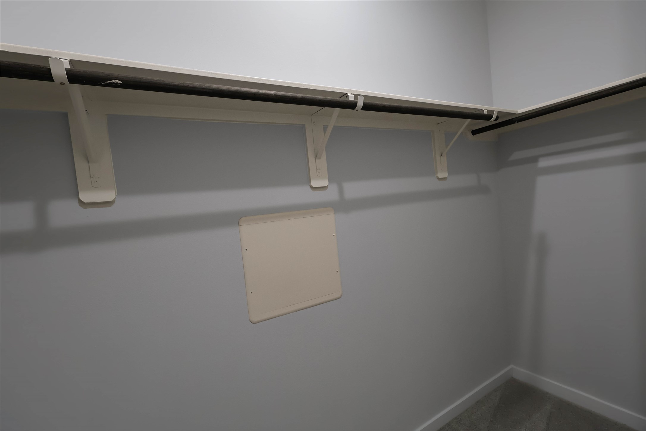 7807 Alset Drive Property Photo 10