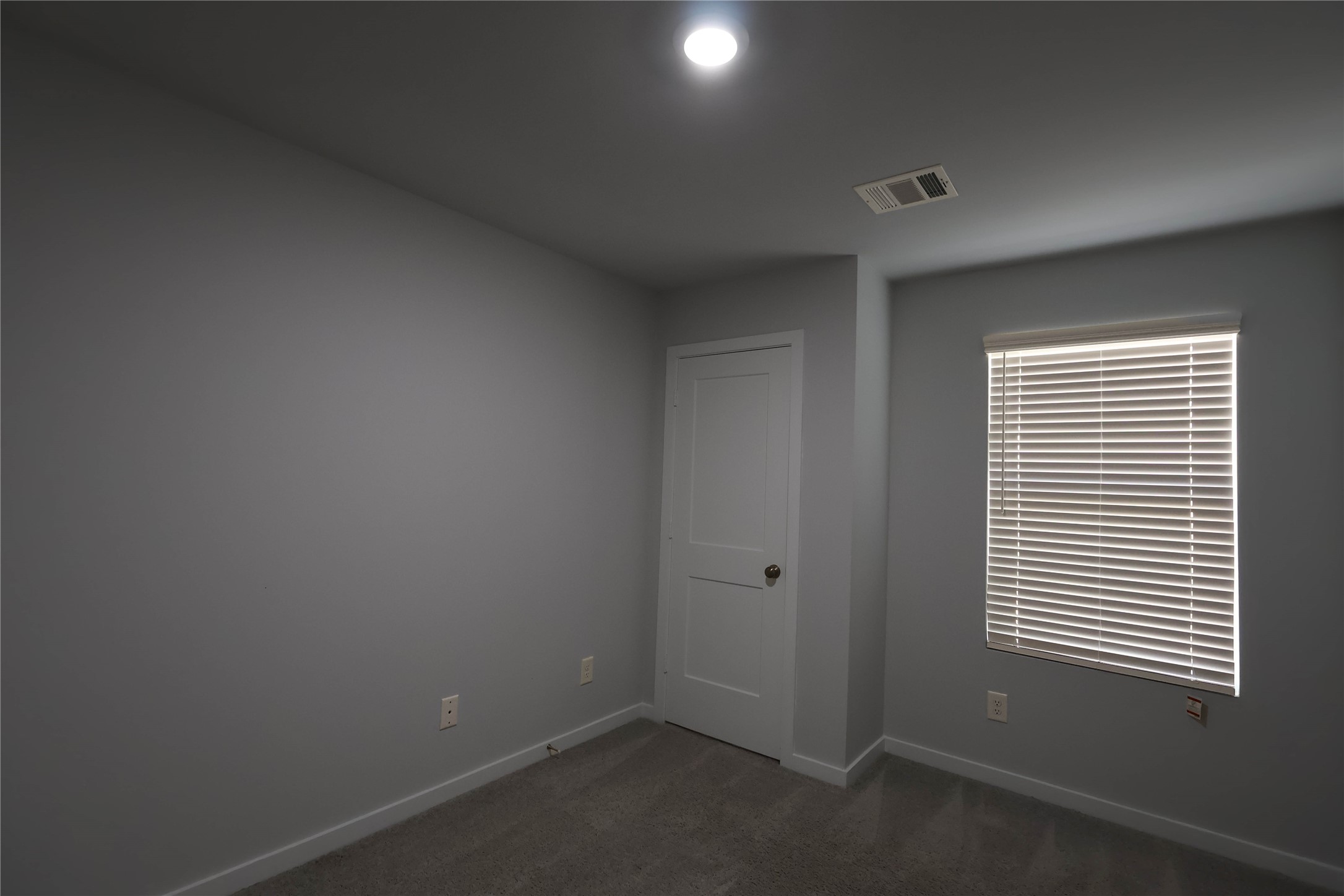 7807 Alset Drive Property Photo 14