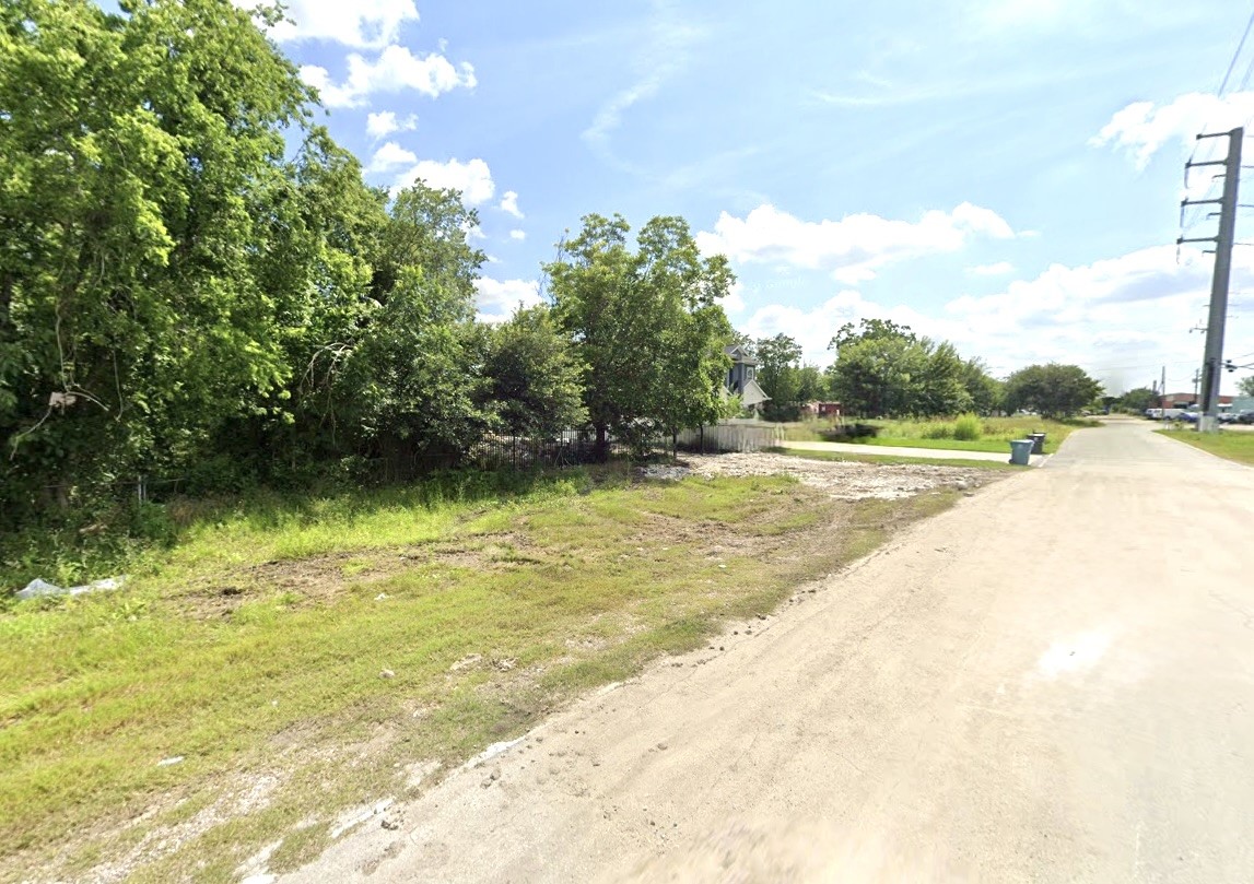 0 Genoa Property Photo 3