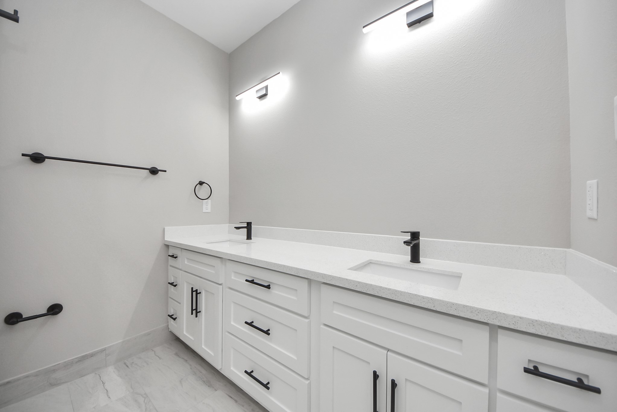 608 Miriam Street Property Photo 25