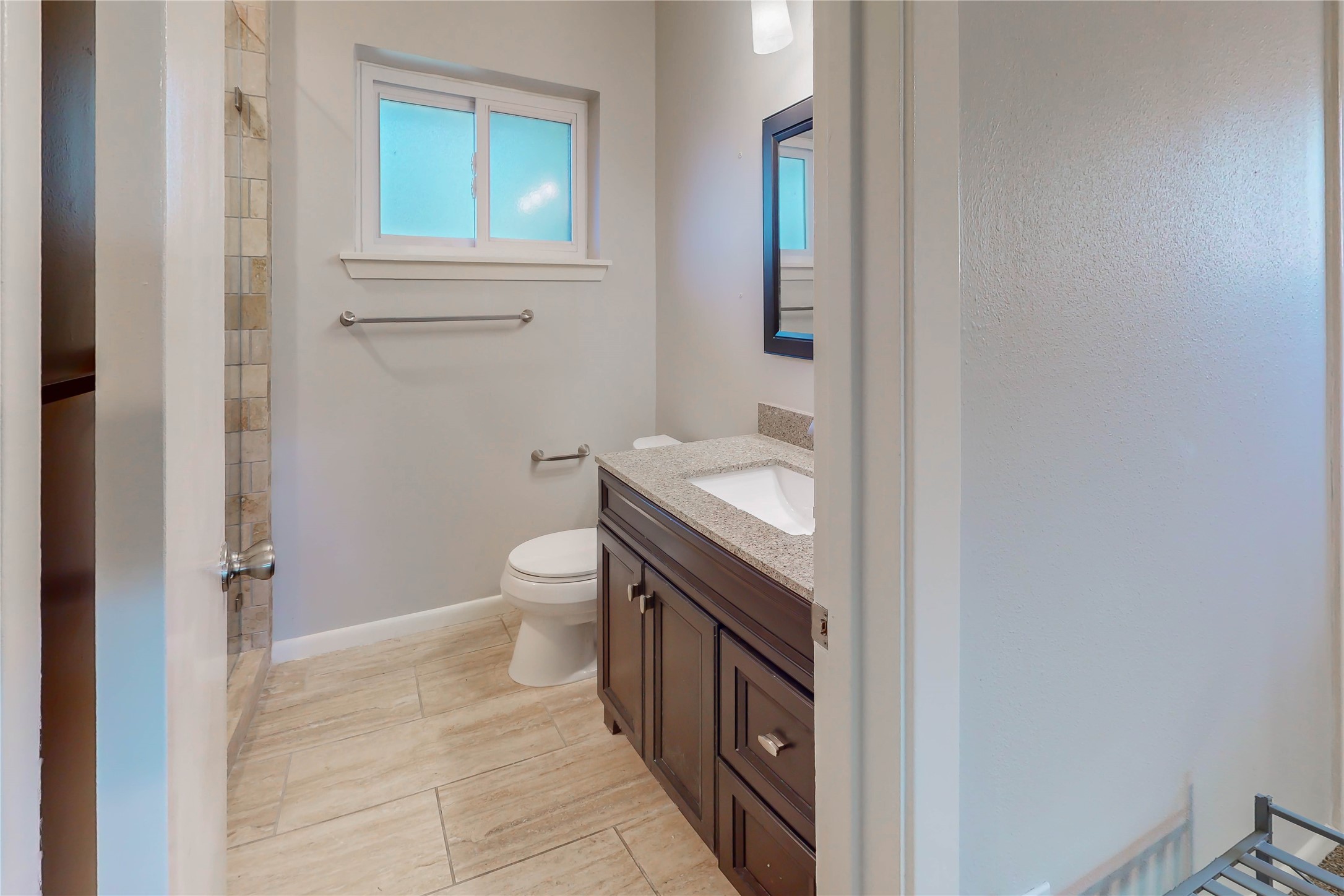 5338 Creekbend Drive Property Photo 3