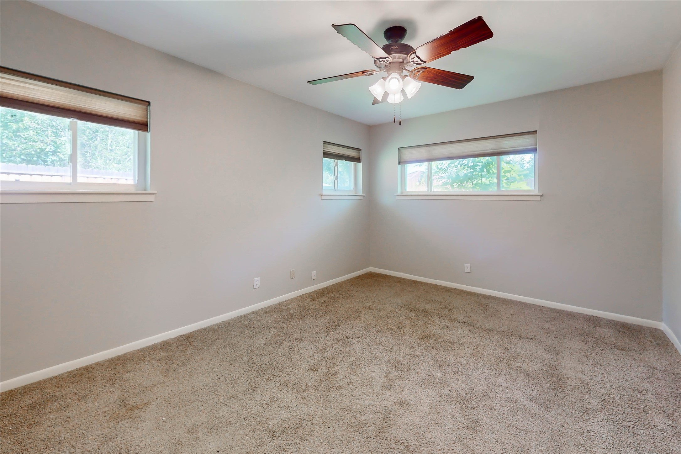 5338 Creekbend Drive Property Photo 9