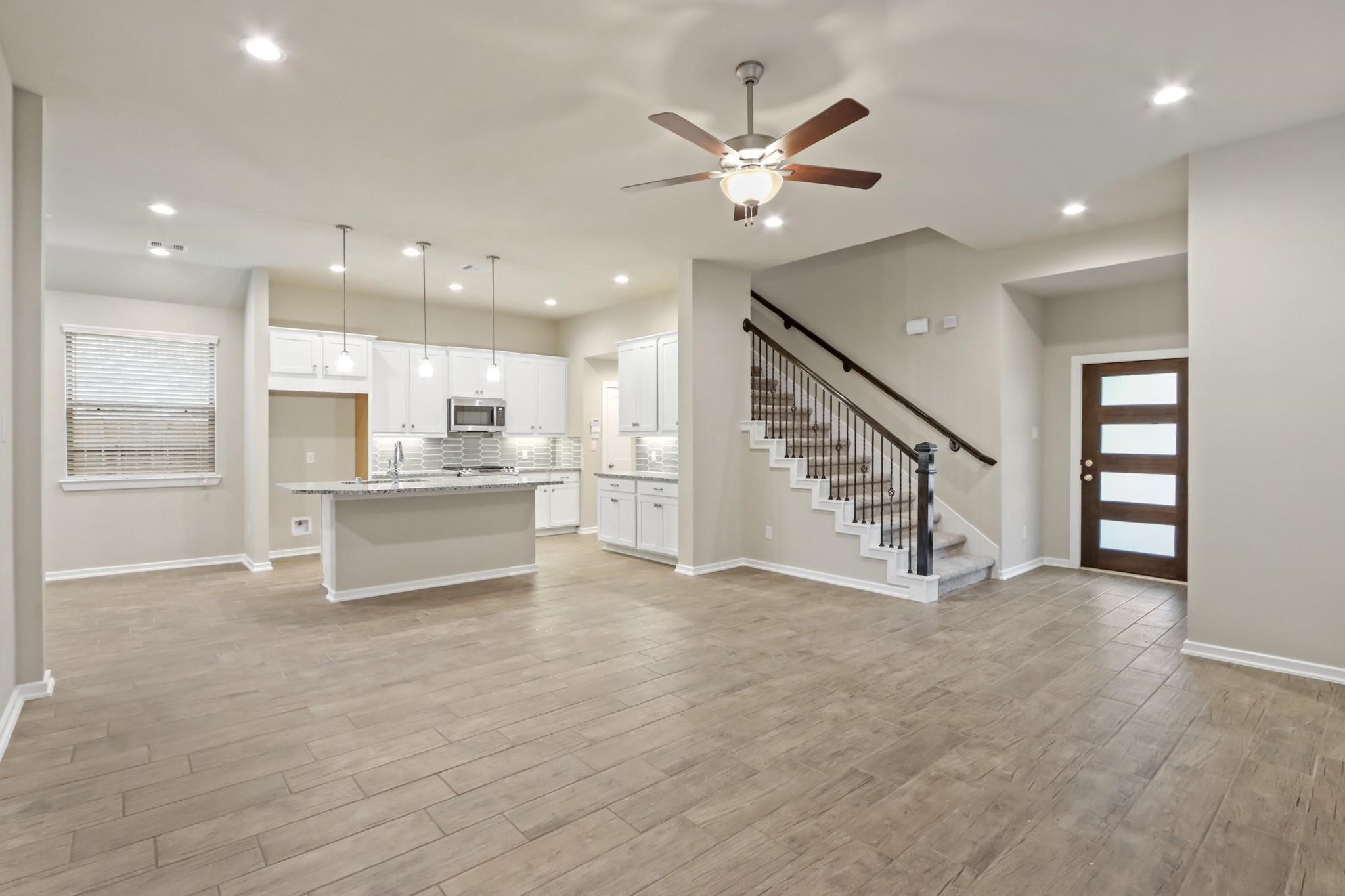7011 Golden Groundsel Drive Property Photo 6