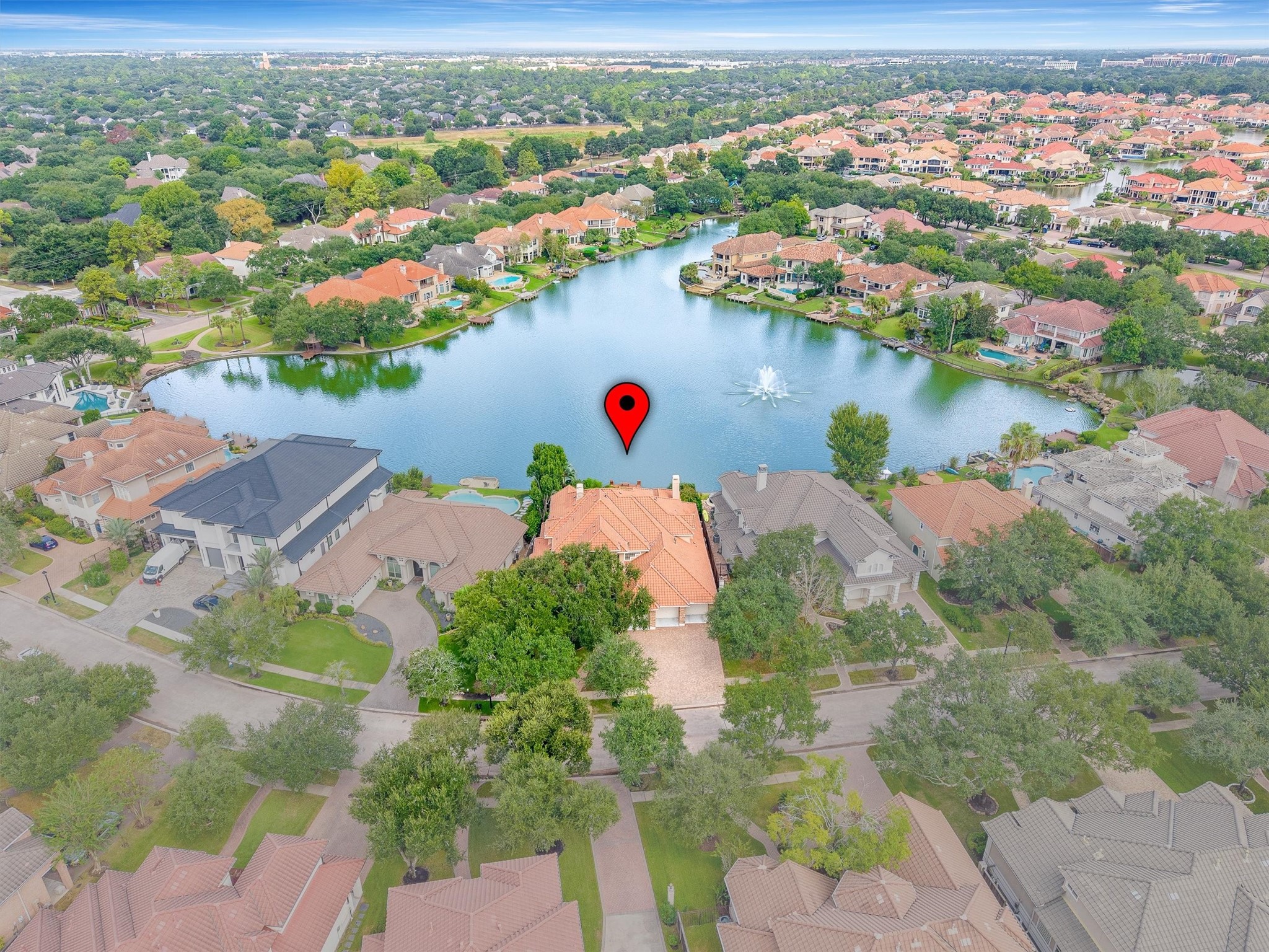 19006 Windsor Lakes Drive Property Photo 45