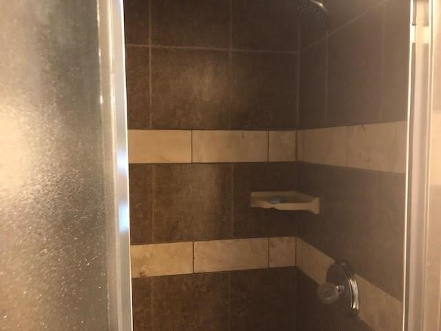 208 1/2 Avenue A Property Photo 23