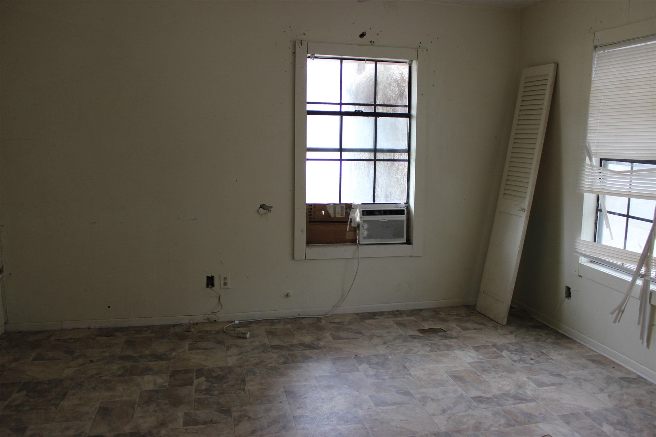 1004 Barnhill Street Property Photo 13