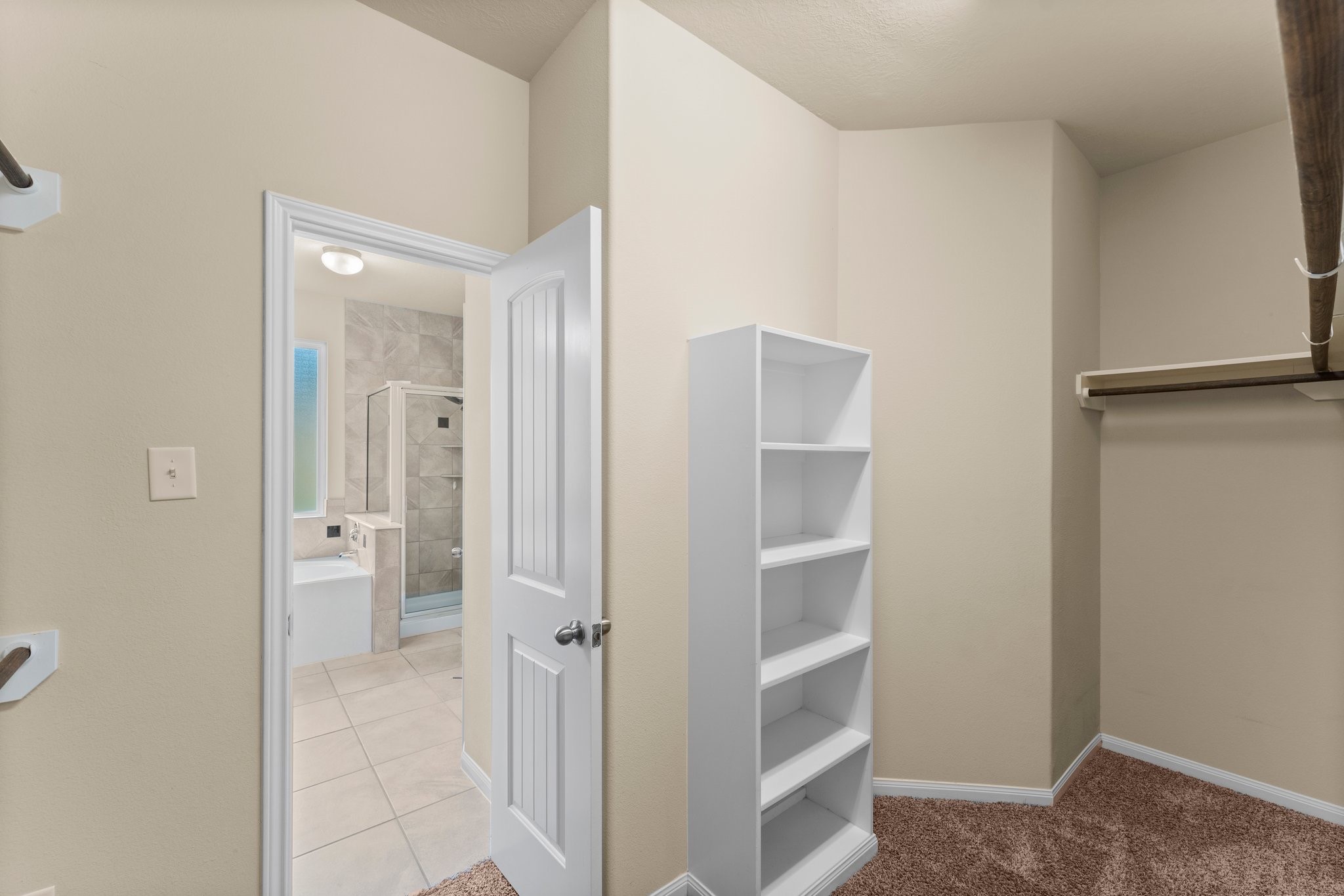 20119 Ray Falls Drive Property Photo 15